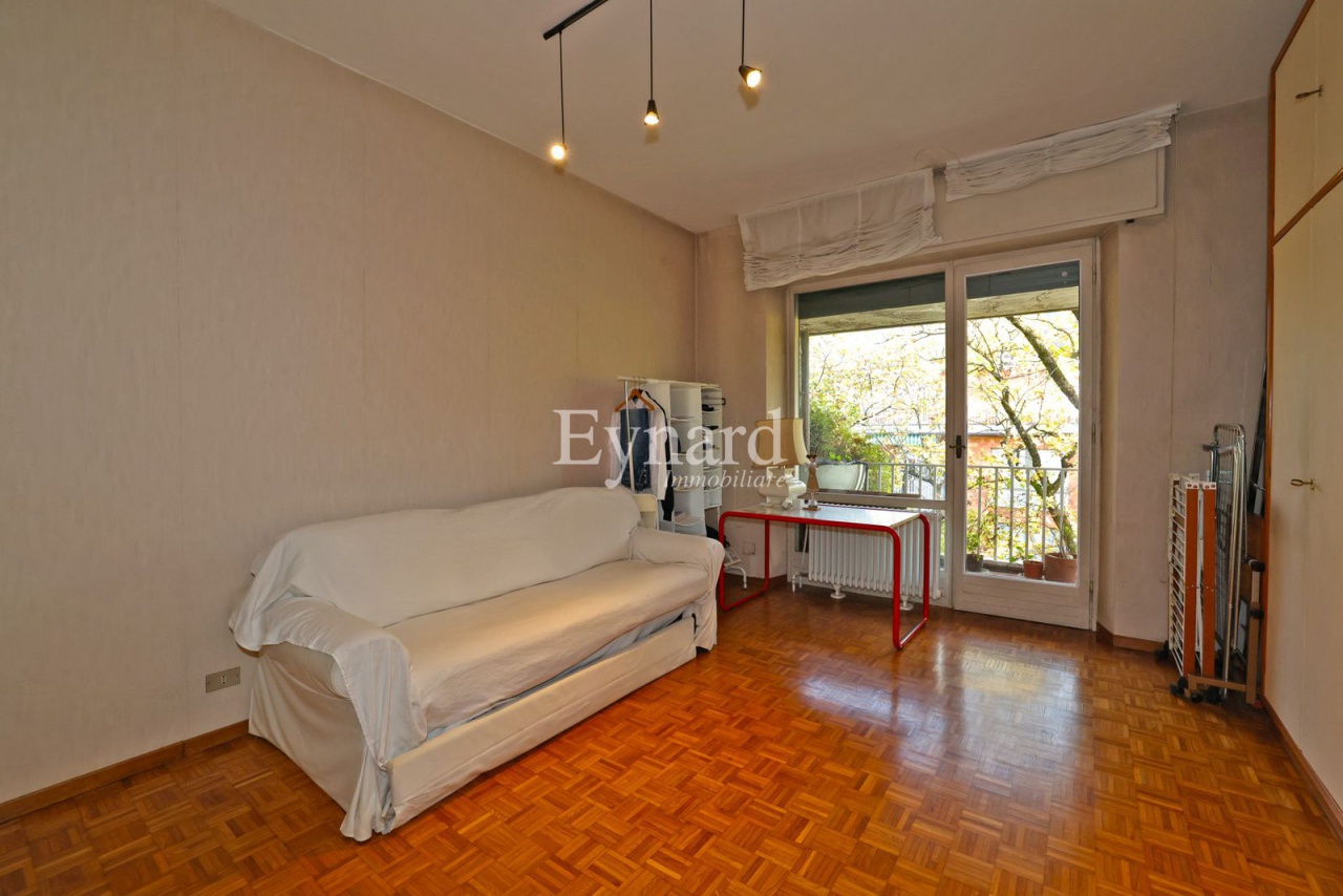 Attico con terrazzo a Casalecchio di Reno