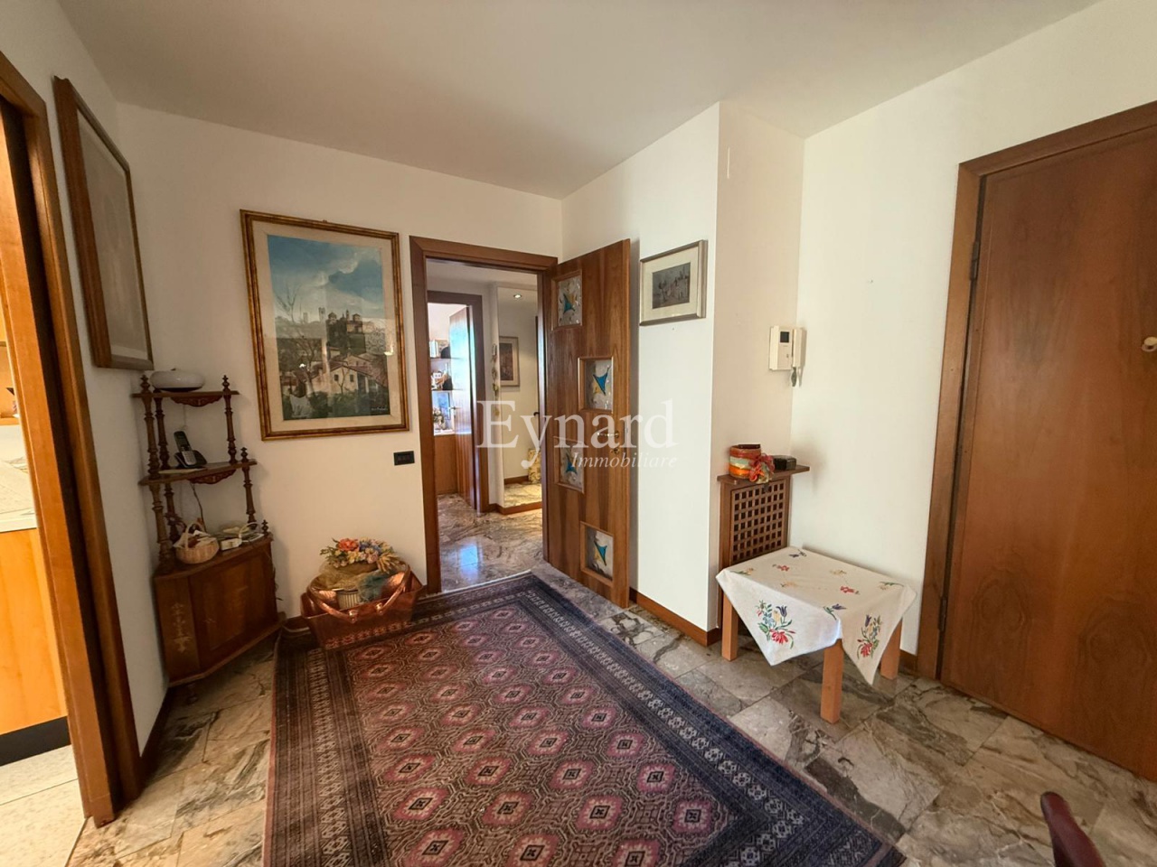 Quadrilocale con box a Bergamo