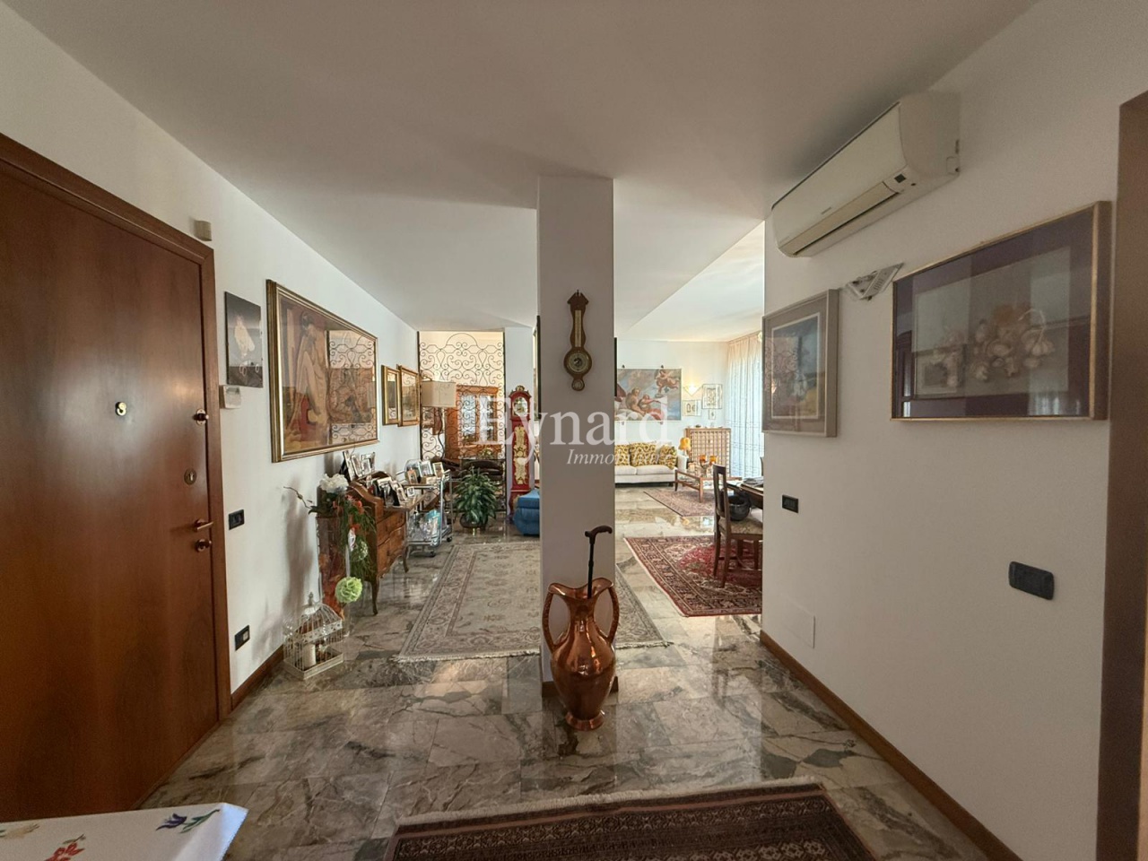 Quadrilocale con box a Bergamo