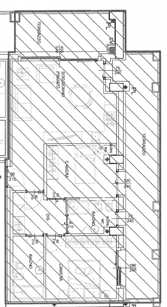 Trilocale con terrazzo a Milano