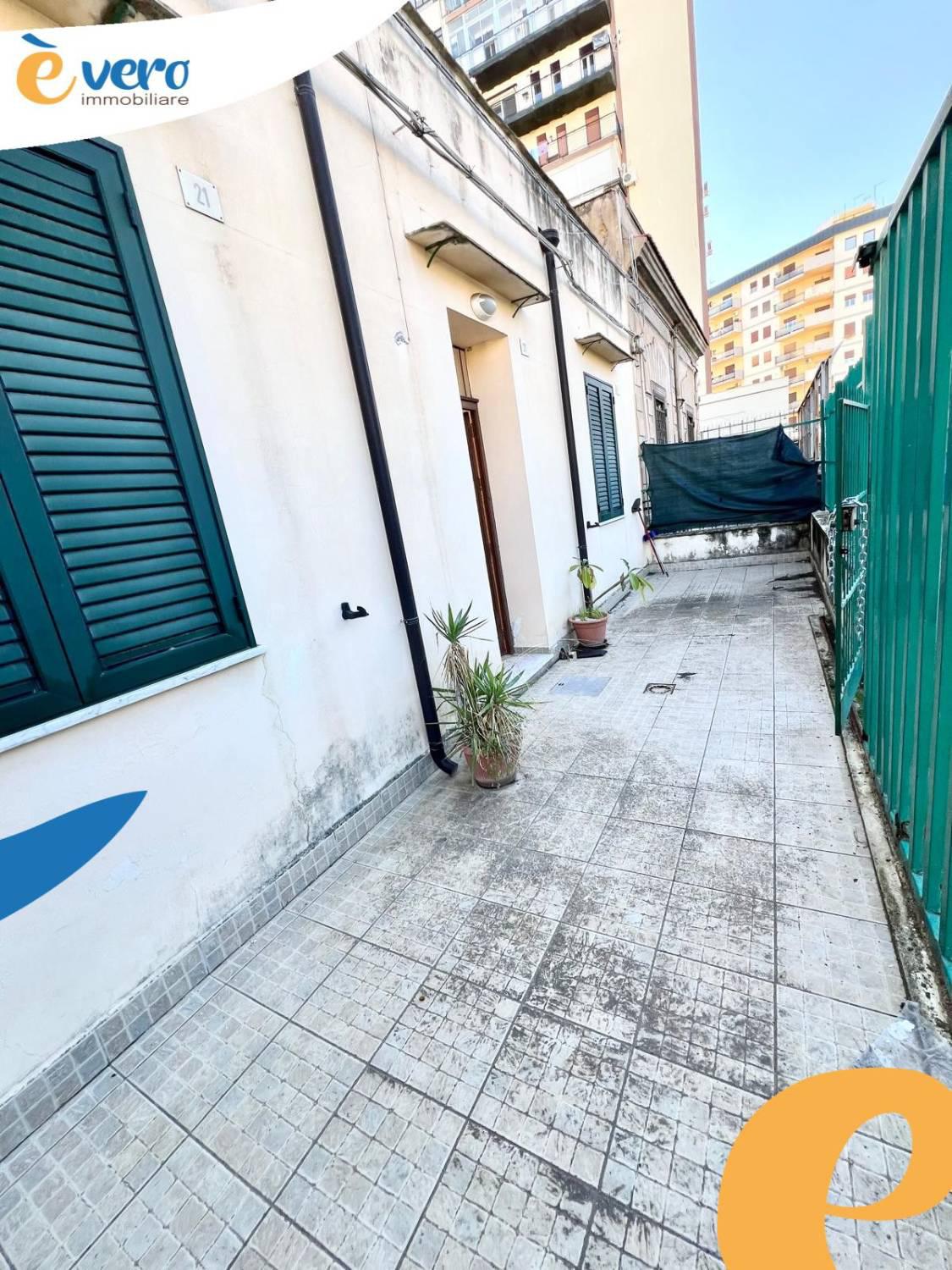 Casa indipendente con giardino a Palermo