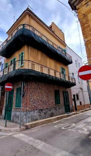 Casa indipendente da ristrutturare a Isola delle Femmine