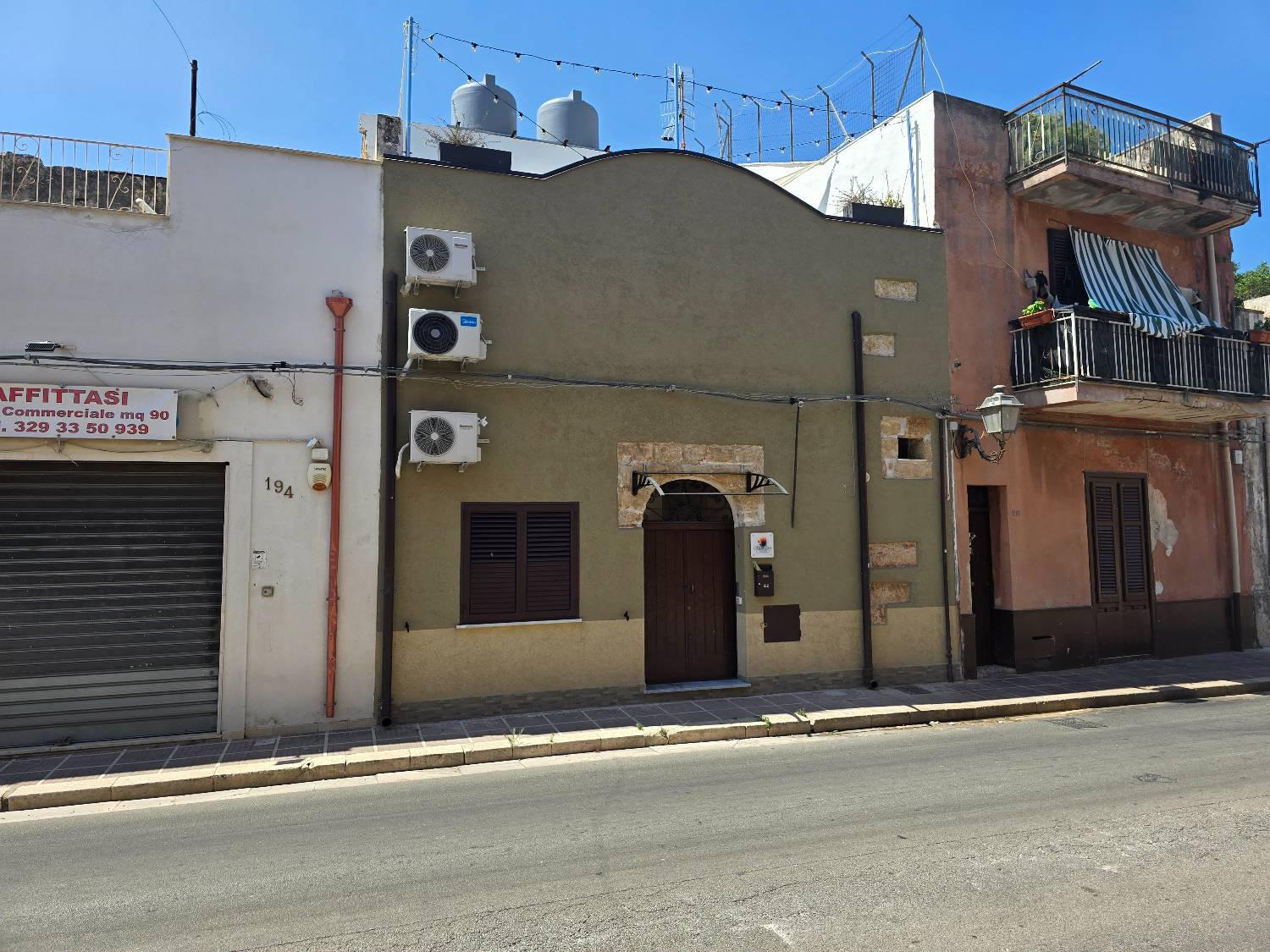 Casa indipendente ristrutturata a Terrasini