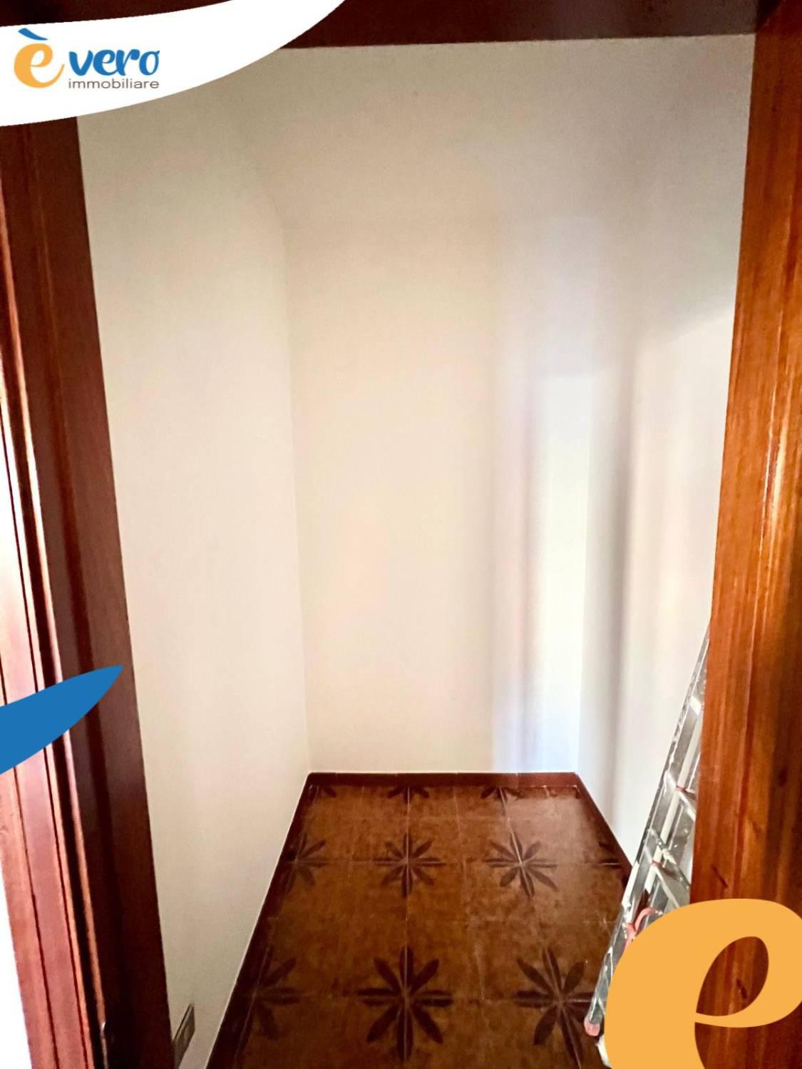 Quadrilocale da ristrutturare a Palermo