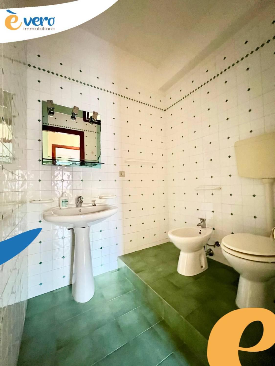 Quadrilocale da ristrutturare a Palermo