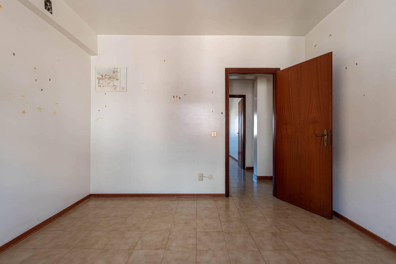 Quadrilocale da ristrutturare a Palermo