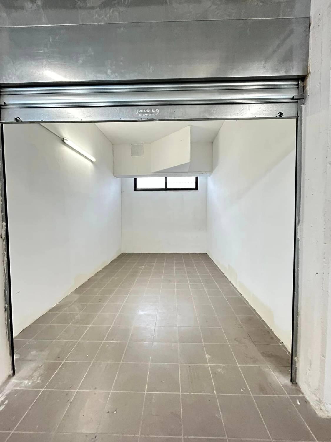 Box/Garage 20mq ristrutturato a Palermo