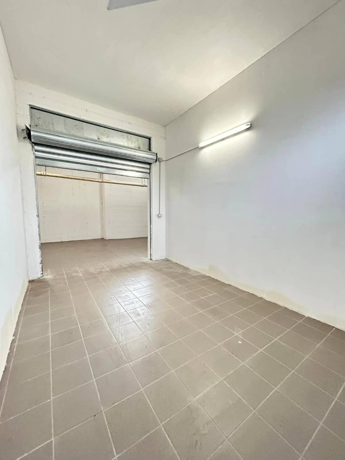 Box/Garage 20mq ristrutturato a Palermo