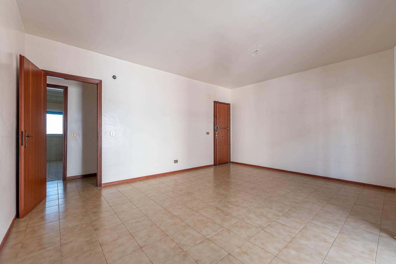 Quadrilocale da ristrutturare a Palermo