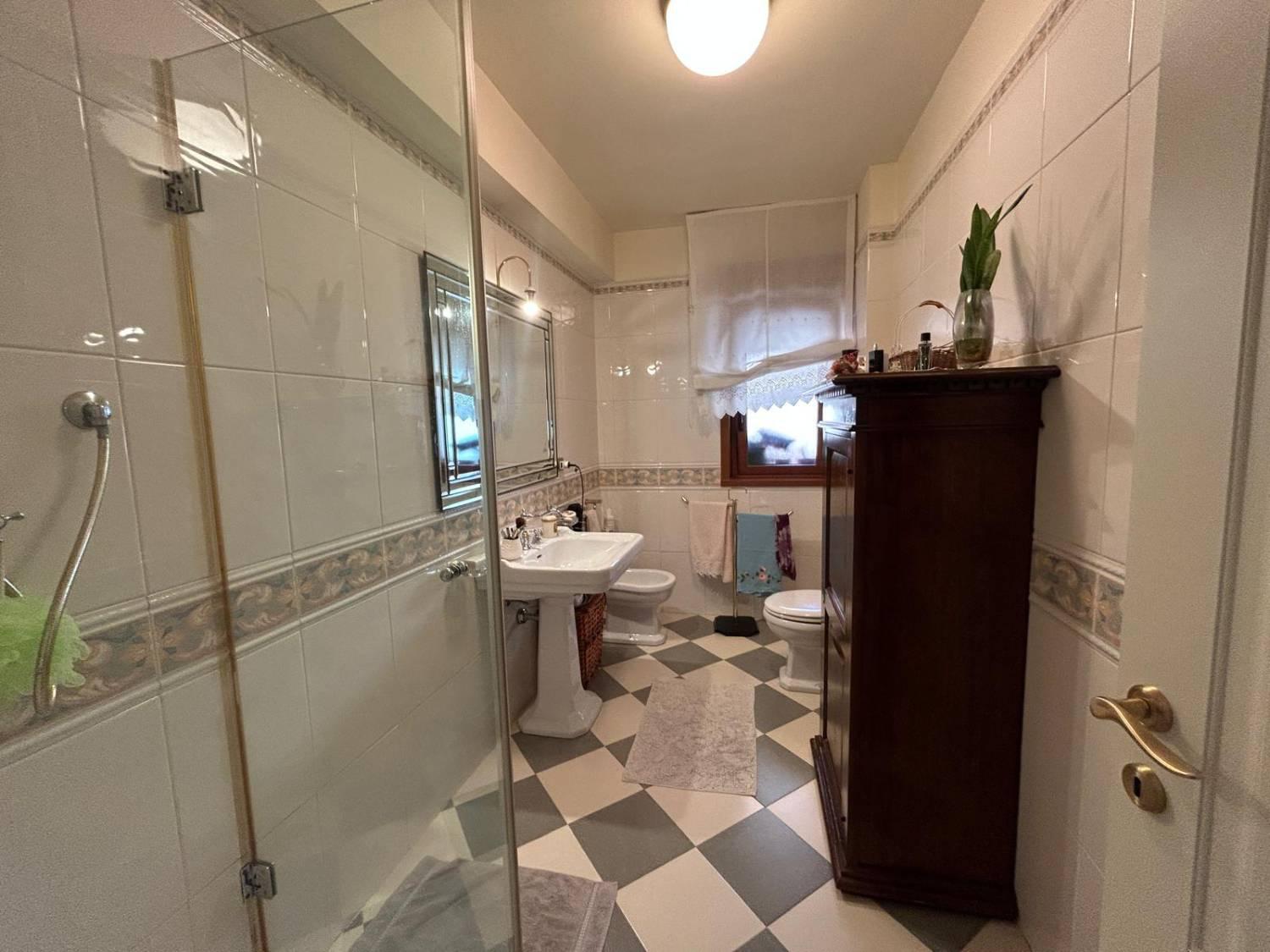 Trilocale ristrutturato a Palermo