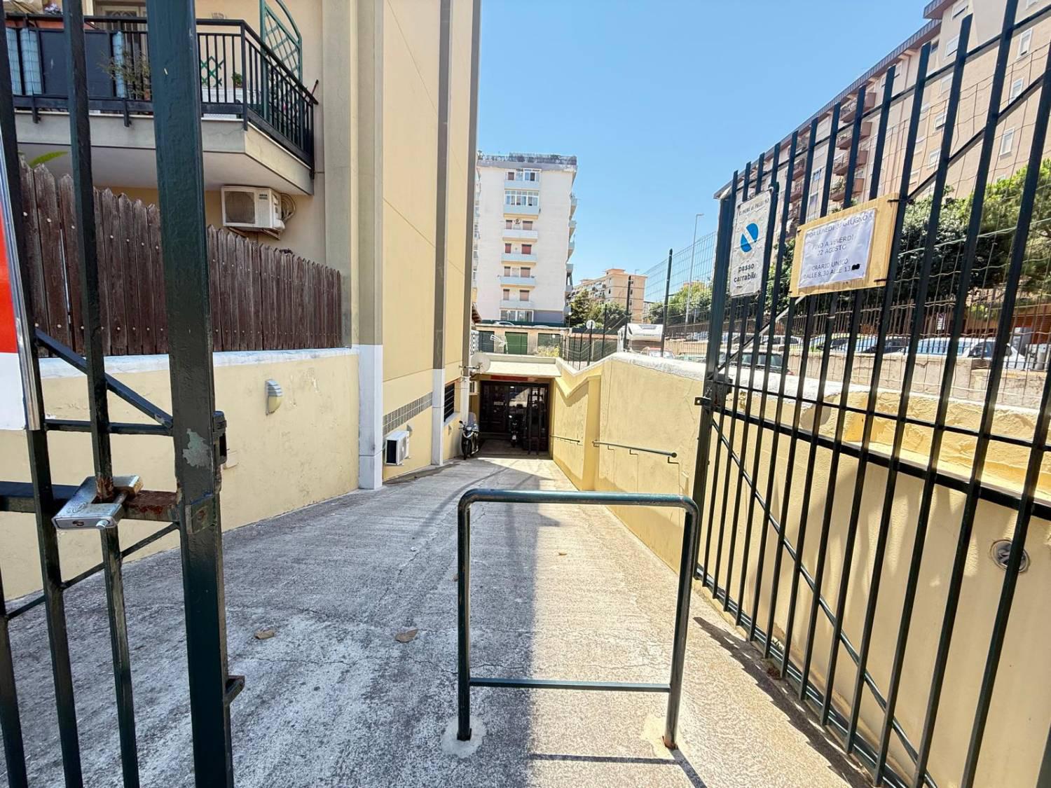 Negozio in vendita a Palermo