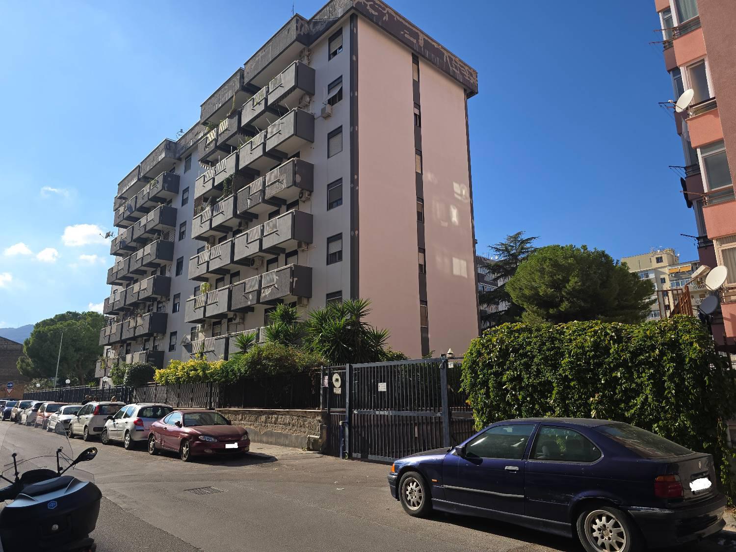 Box/Garage 22mq in vendita a Palermo