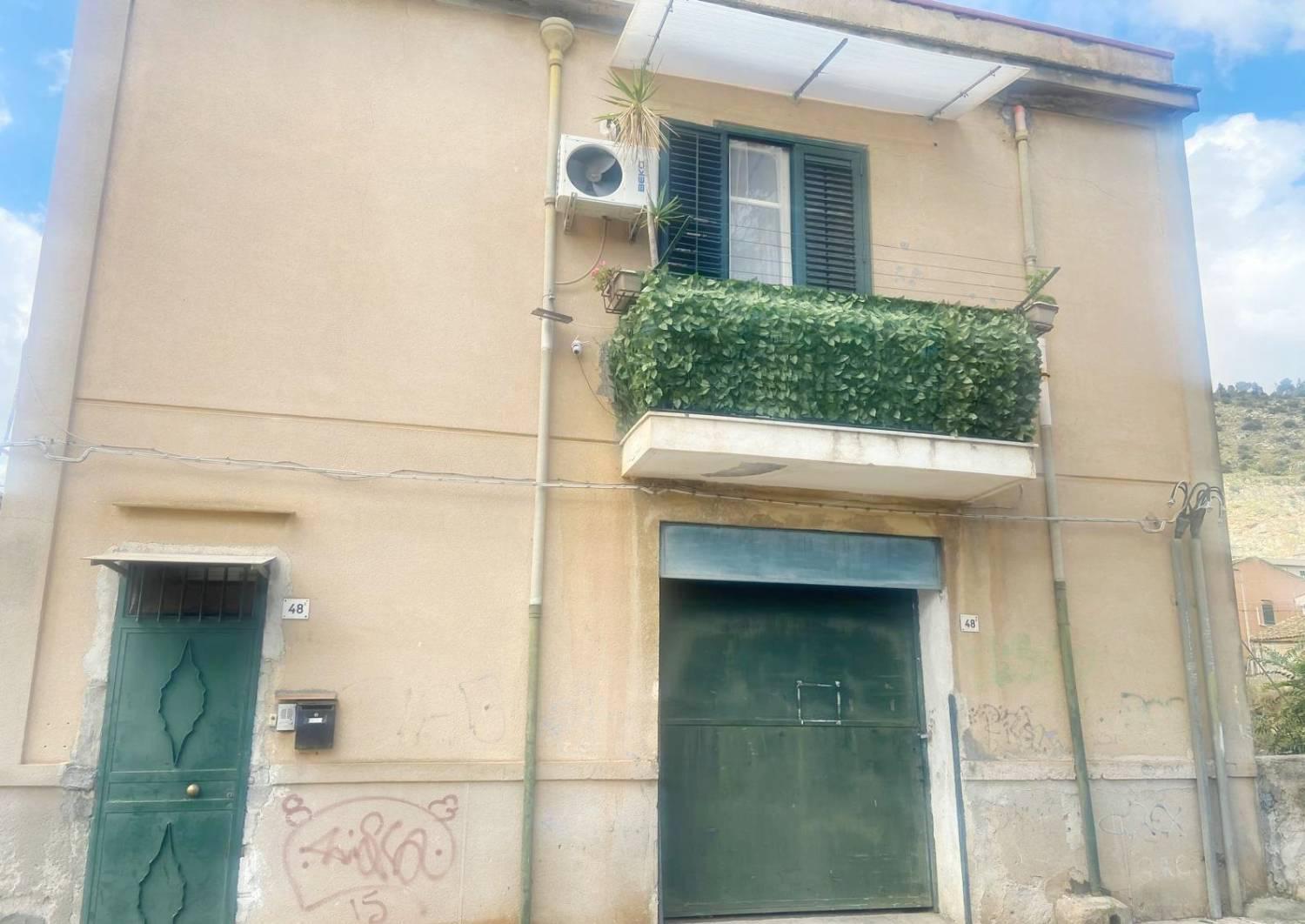 Casa indipendente in vendita a Palermo