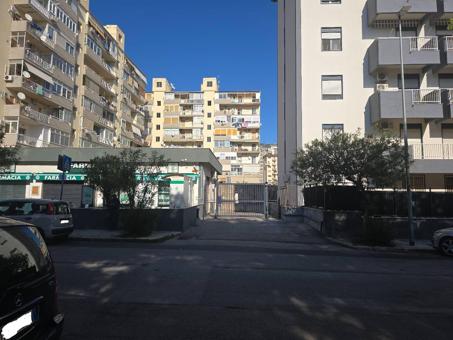 Box/Garage 22mq in vendita a Palermo