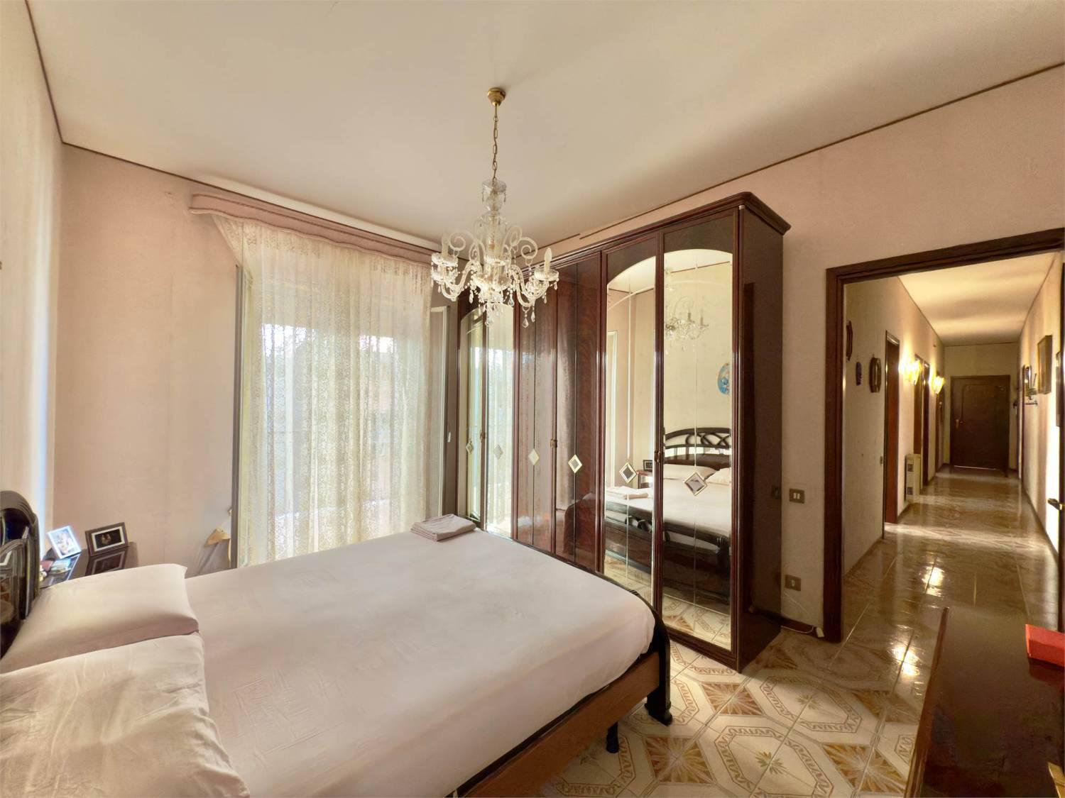 Quadrilocale da ristrutturare a Palermo