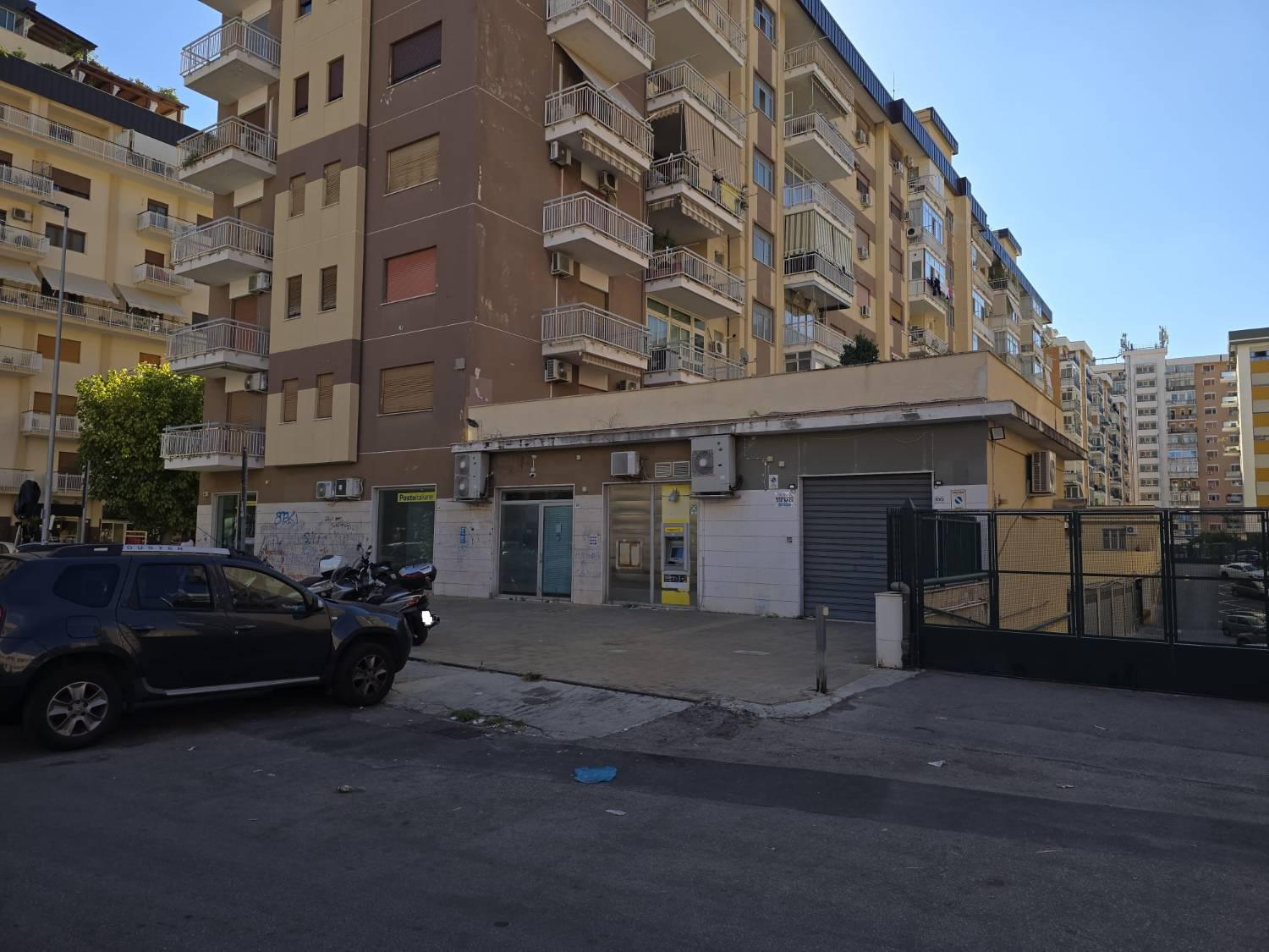 Negozio in vendita a Palermo