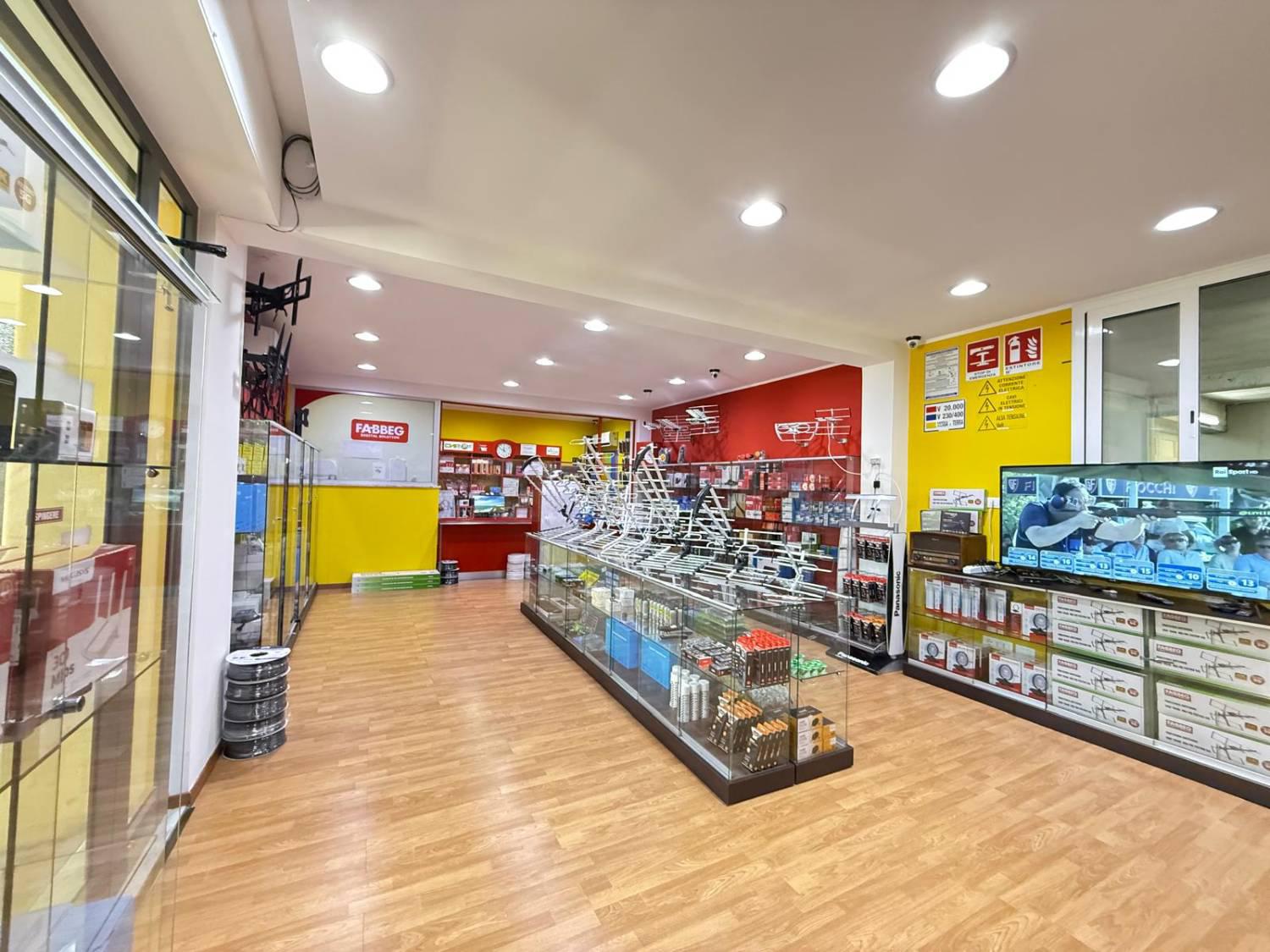 Negozio in vendita a Palermo