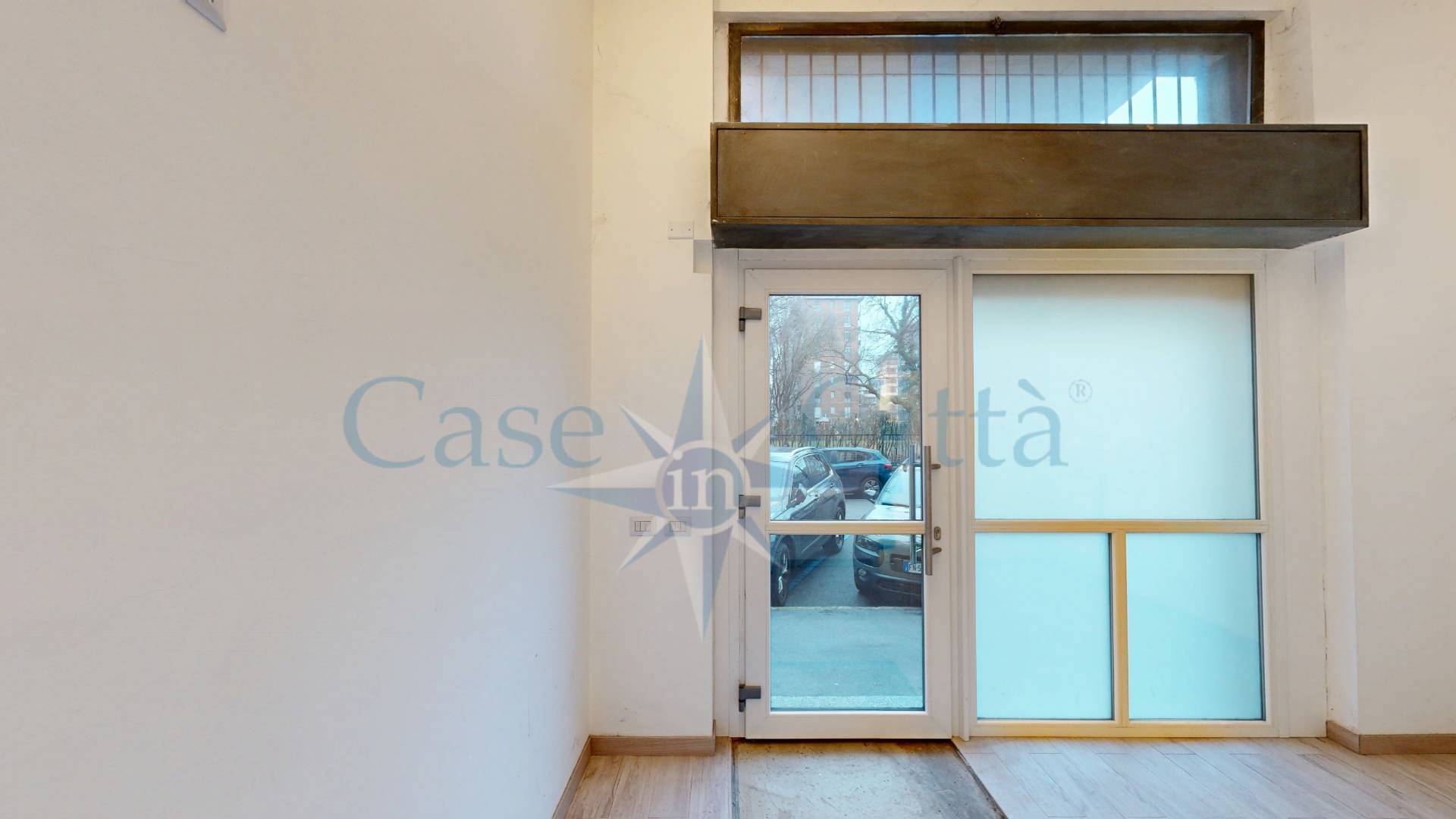 Locale commerciale in vendita a Milano, Rembrandt