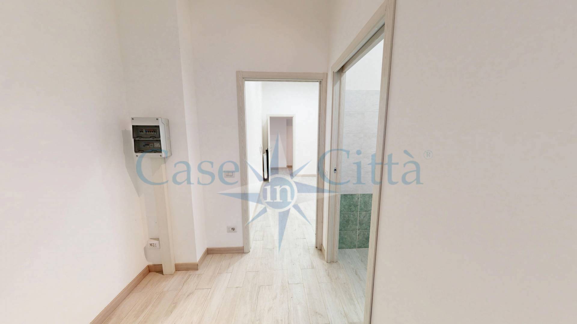 Locale commerciale in vendita a Milano, Rembrandt