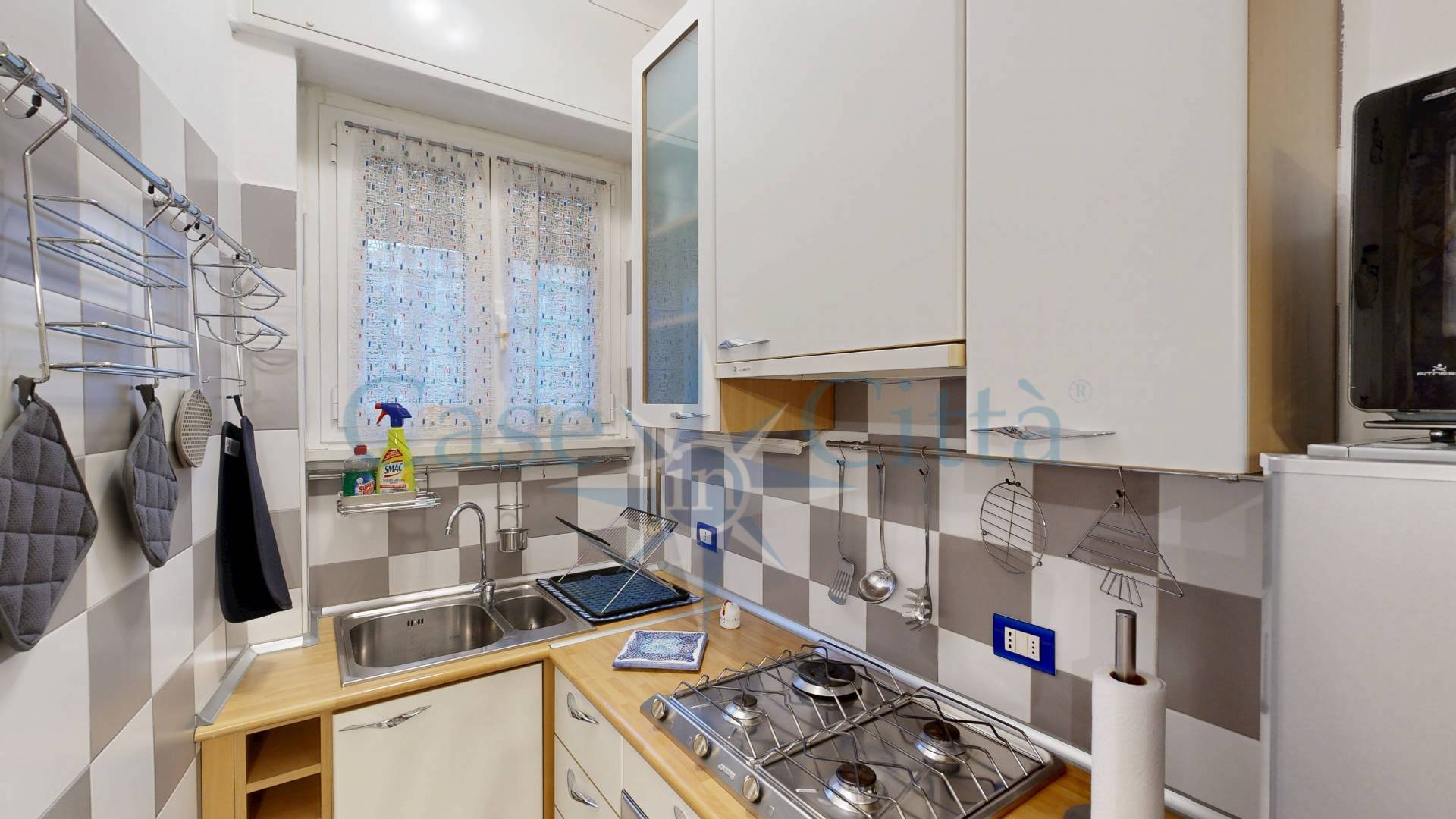 Appartamento in affitto a Milano, Rembrandt