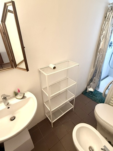 Monolocale arredato in affitto a Firenze