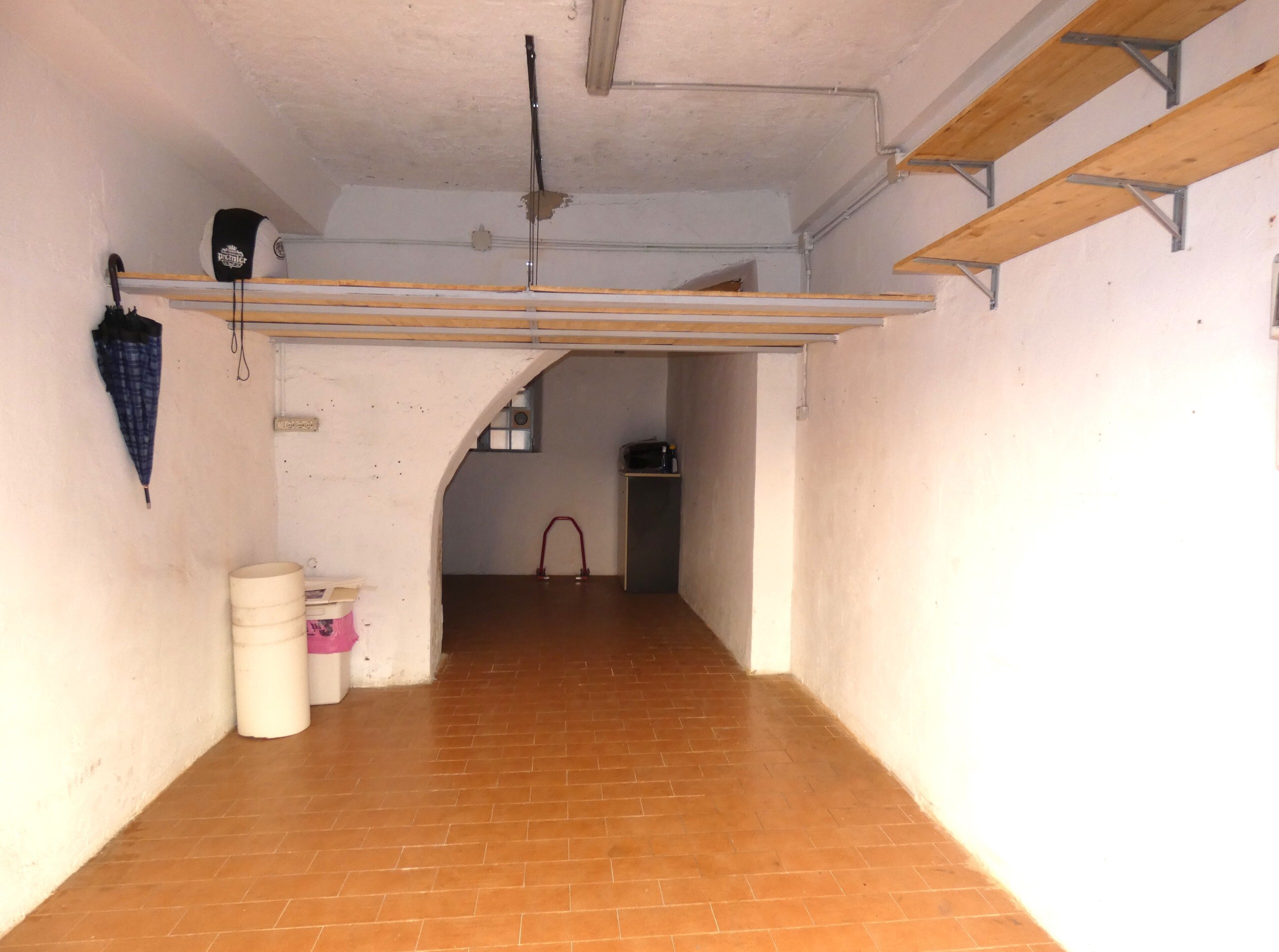 Box/Garage 31mq in vendita in via walter fillak, Genova