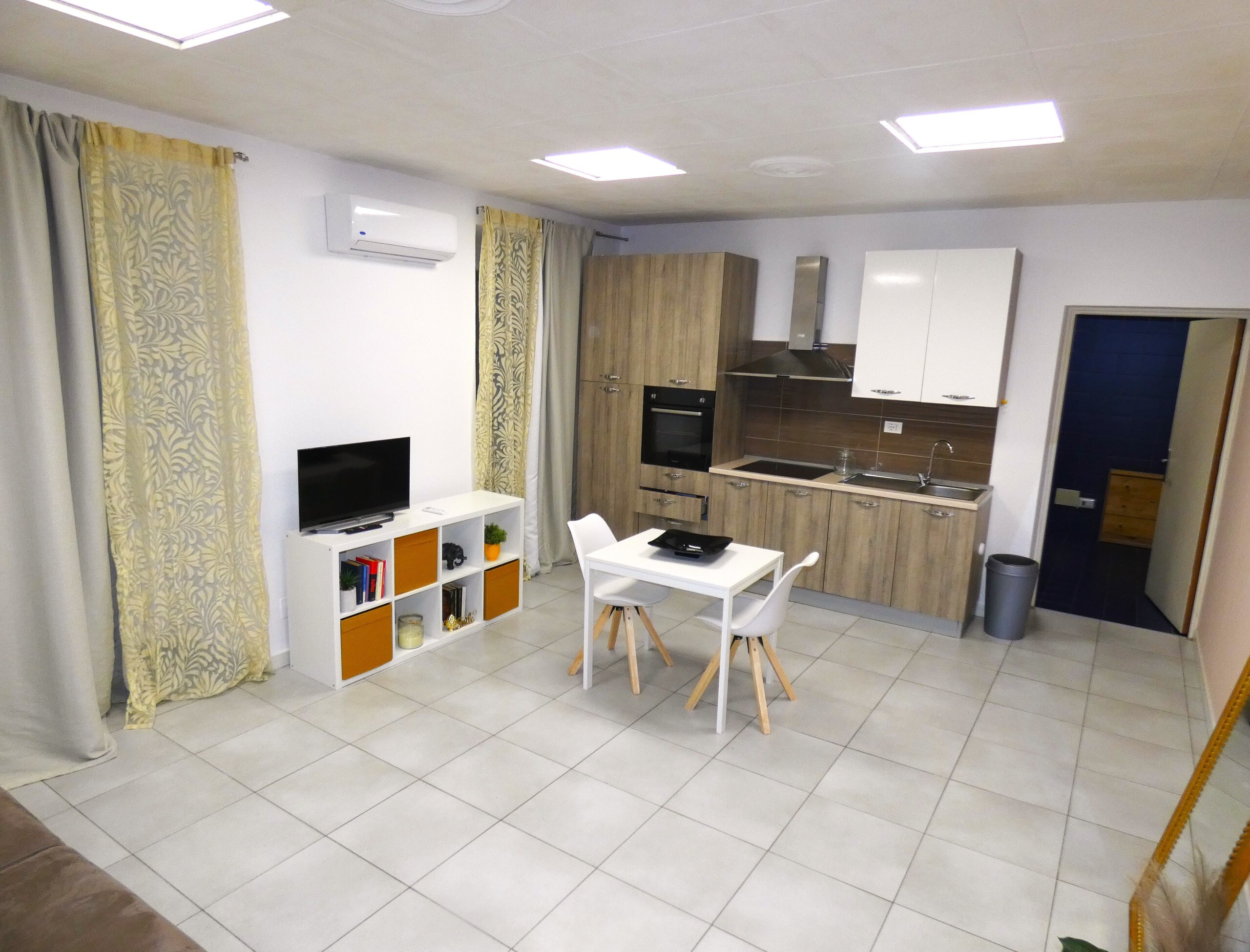 Monolocale in affitto in piazza tommaseo 1, Genova