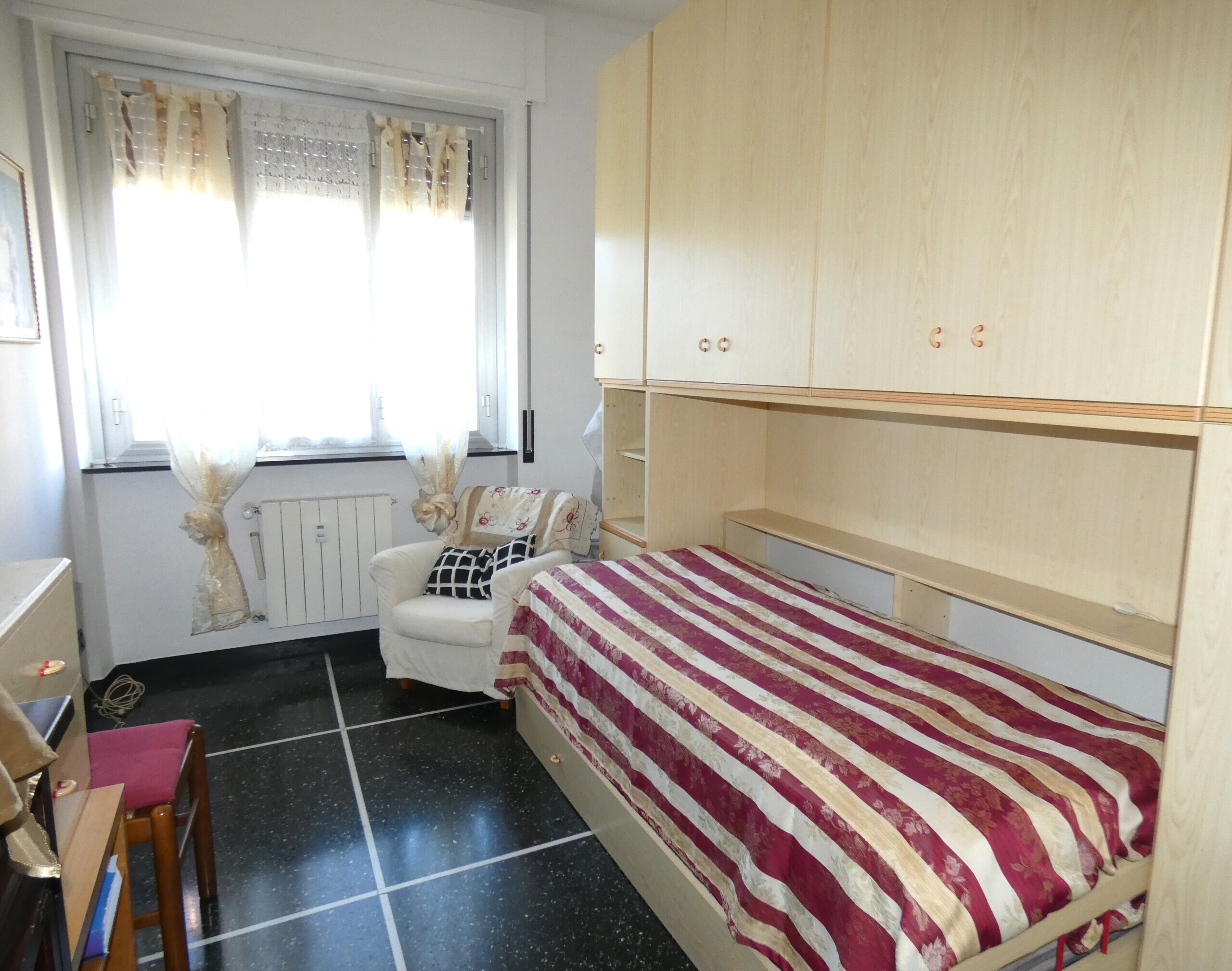 Appartamento in vendita in via brigata salerno, Genova