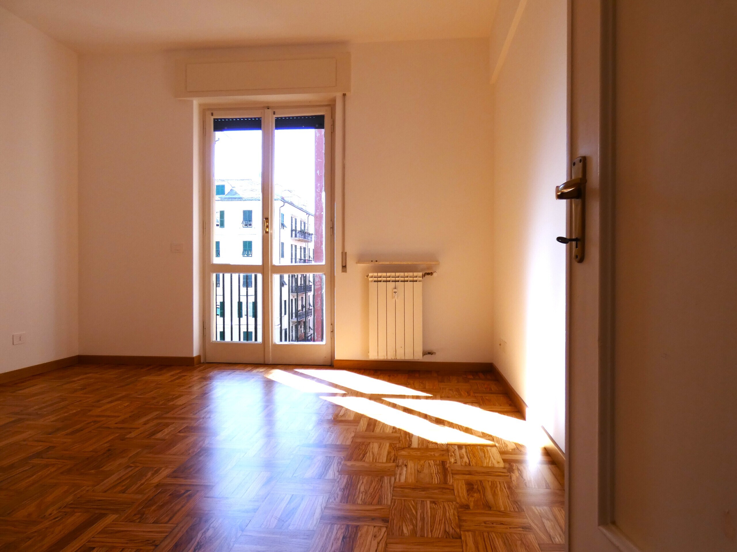 Appartamento in affitto in via nino bixio, Genova