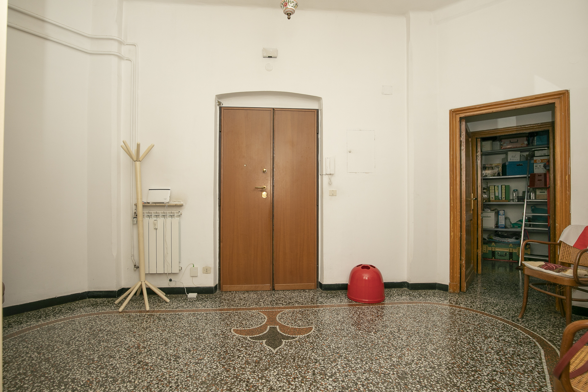 Appartamento in vendita in via bonifacio, Genova