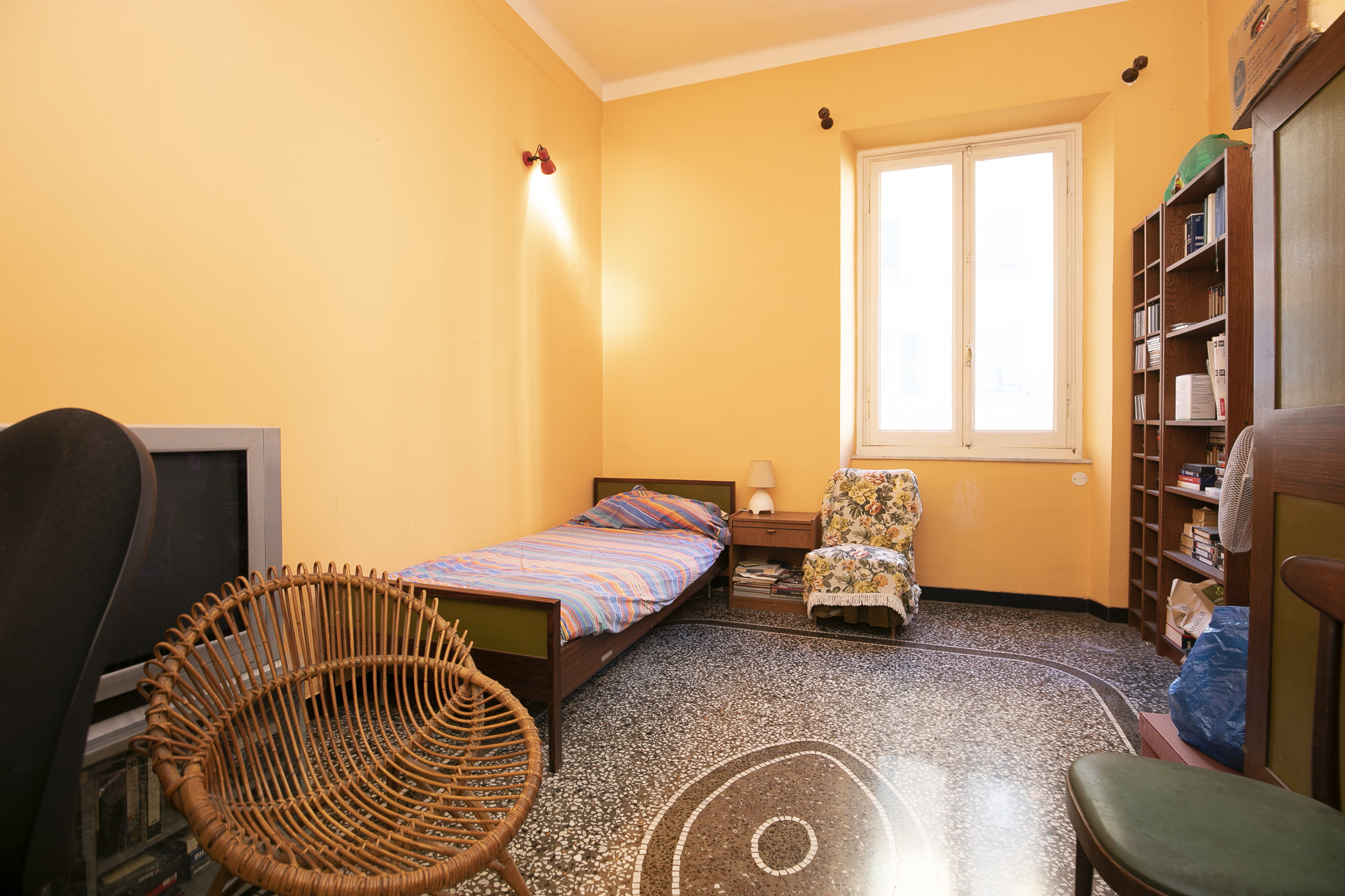 Appartamento in vendita in via bonifacio, Genova