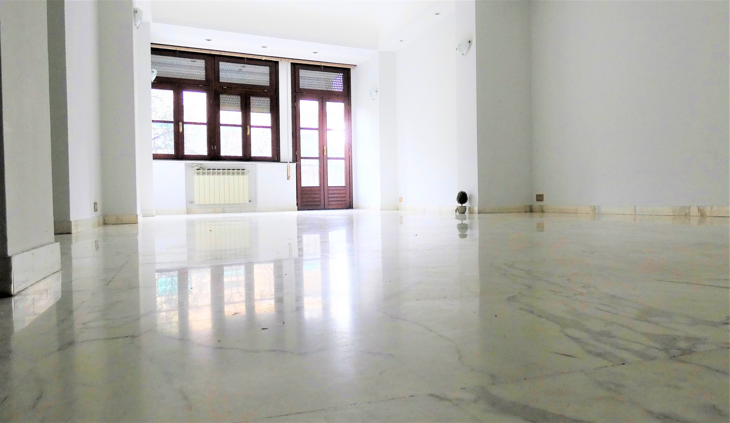 Appartamento con terrazzo in via de gaspari, Genova