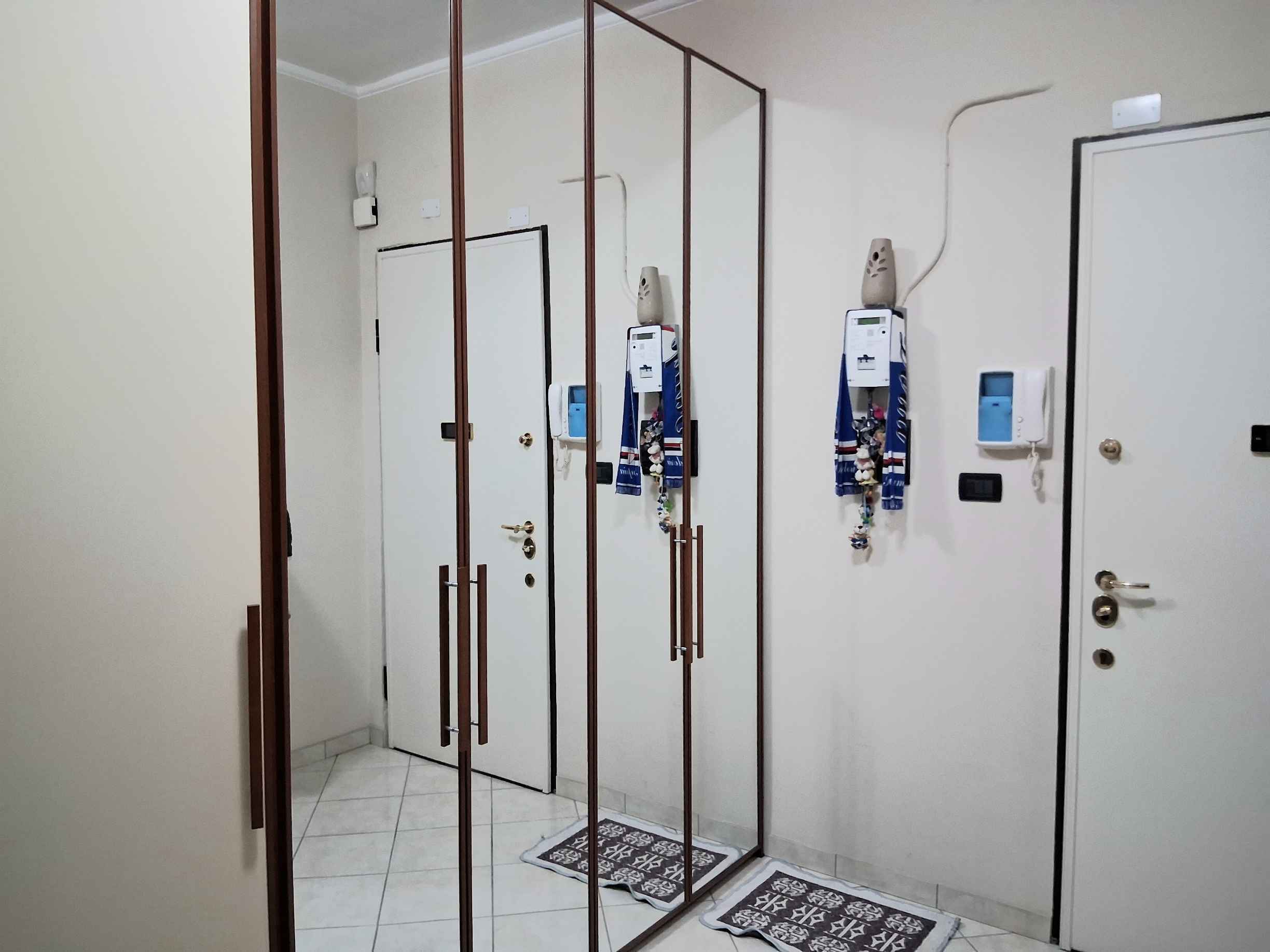 Quadrilocale ristrutturato in corso alessandro de stefanis, Genova