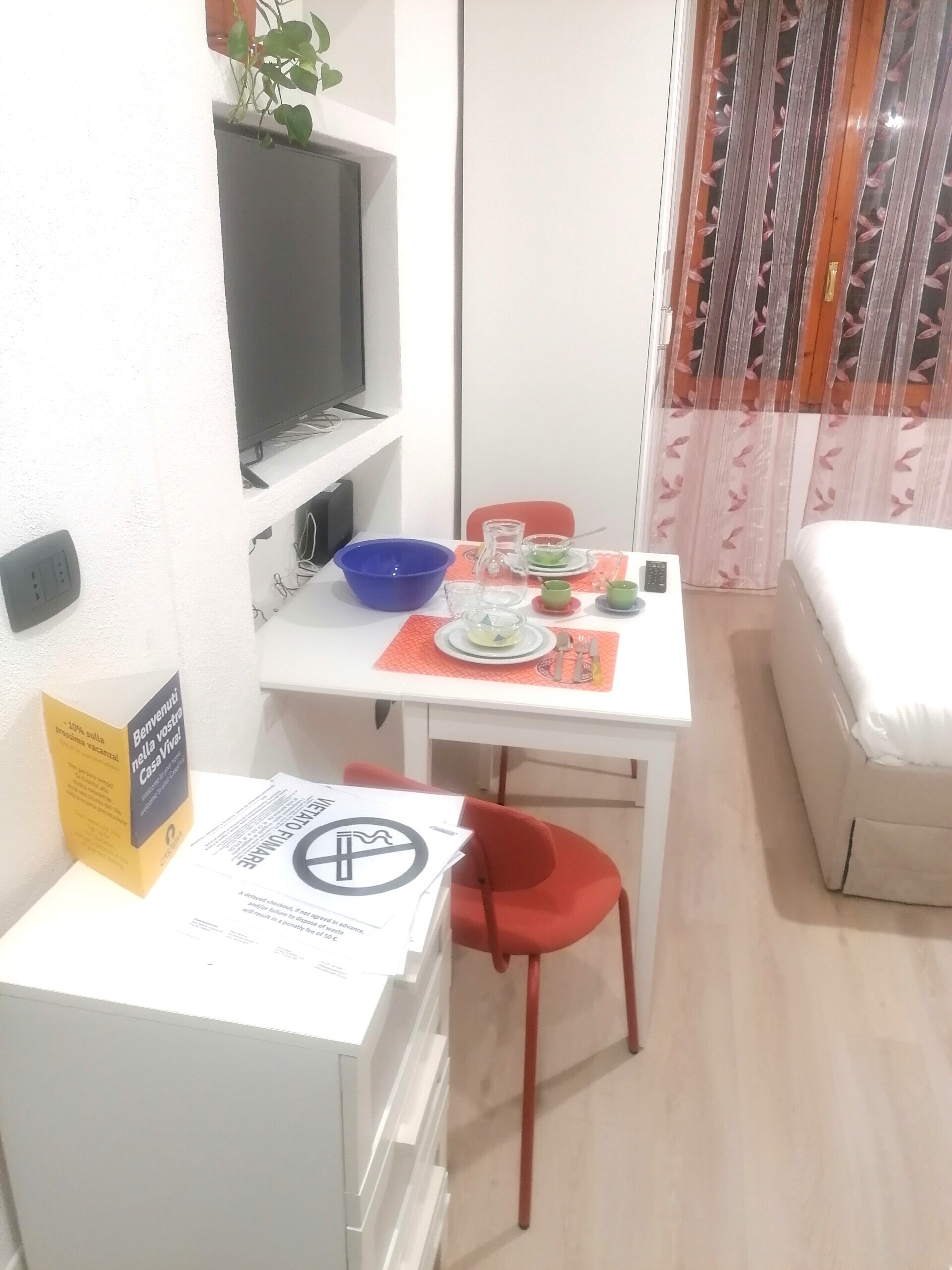 Bilocale ristrutturato in vico salvaghi, Genova