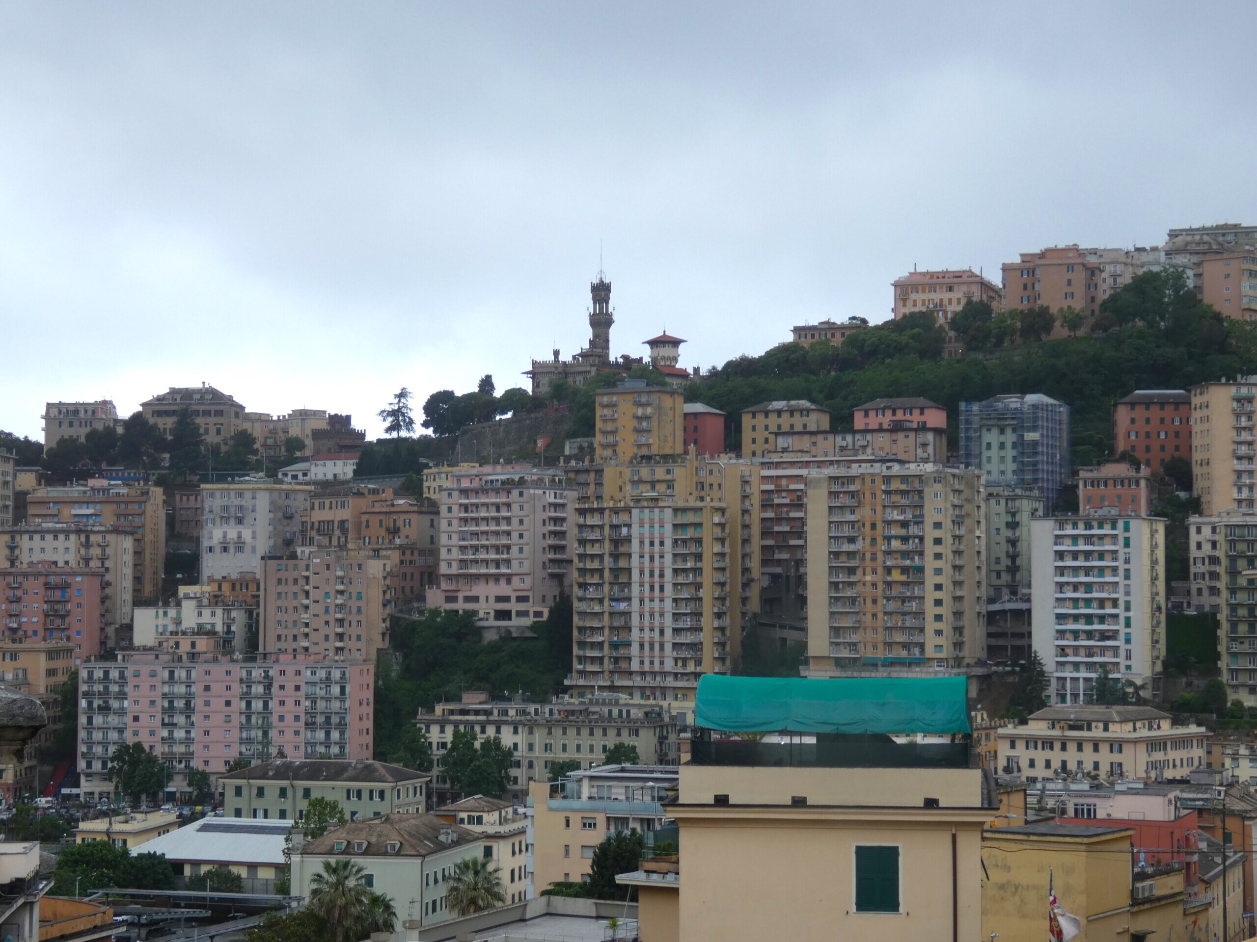 Appartamento in affitto in via nicol� costa 17, Genova