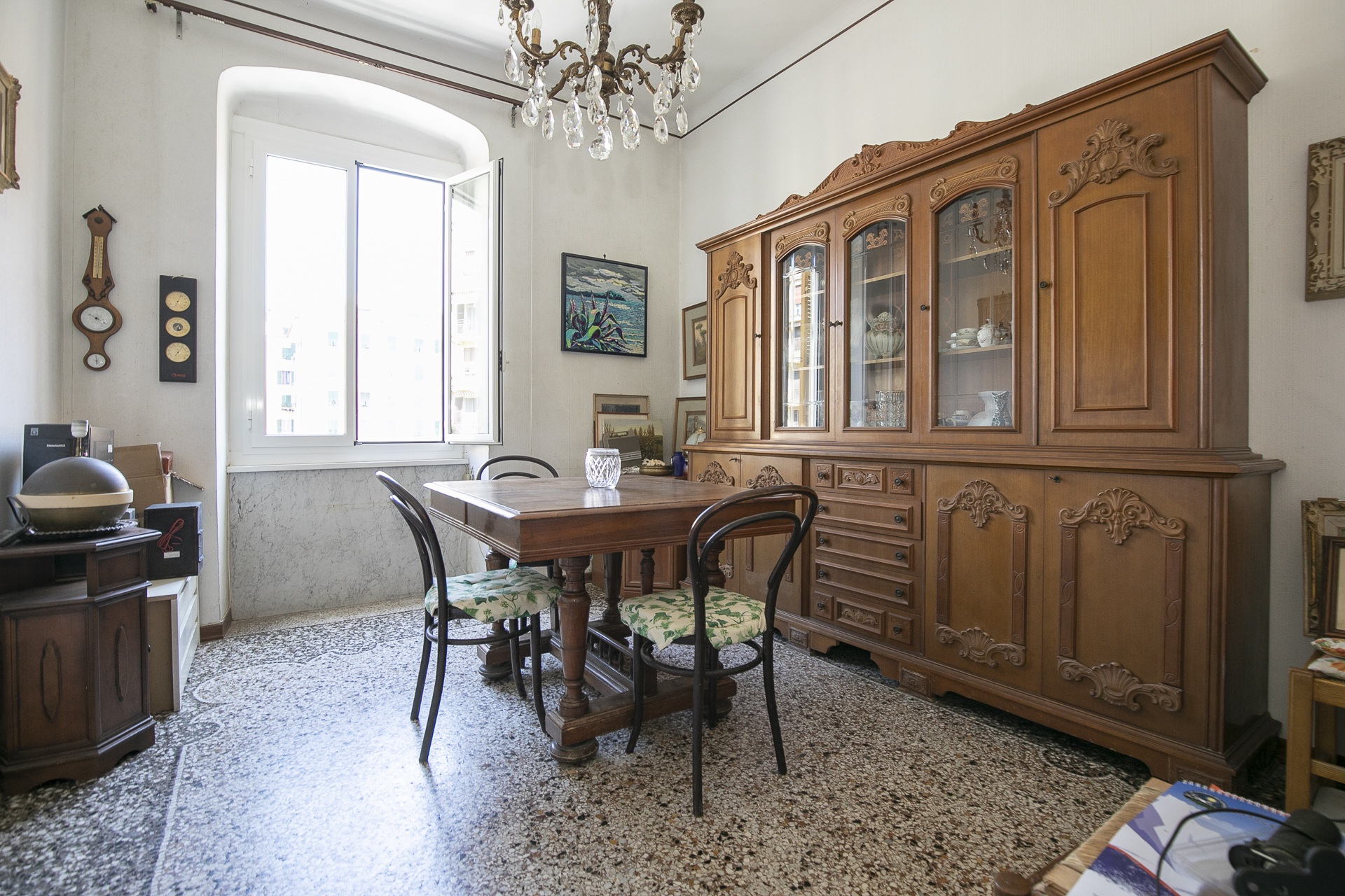 Appartamento da ristrutturare in via trebisonda, Genova