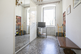 Appartamento in vendita in via trebisonda, Genova