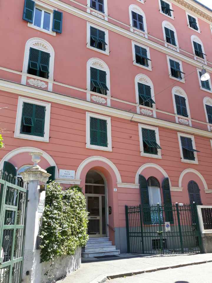 Appartamento ristrutturato in via delle cappuccine, Genova