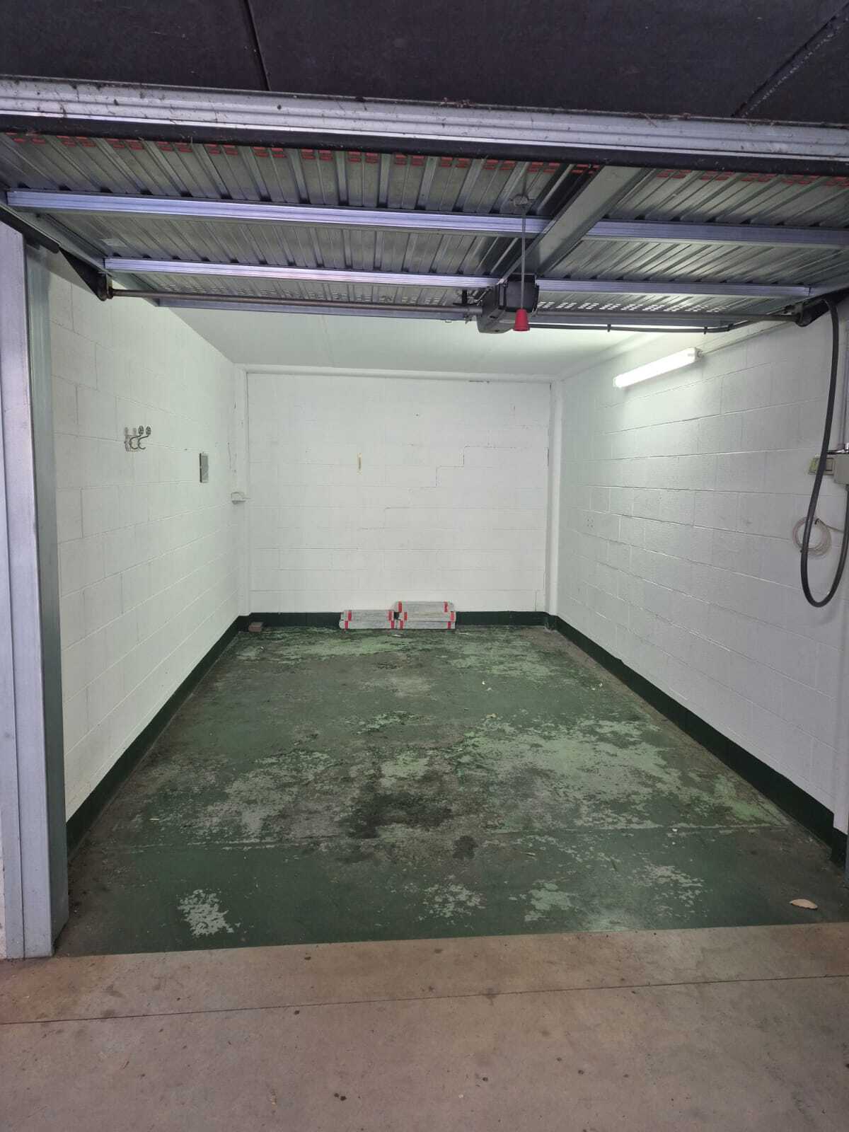 Box/Garage 16mq in vendita in via sant'alberto 250r, Genova
