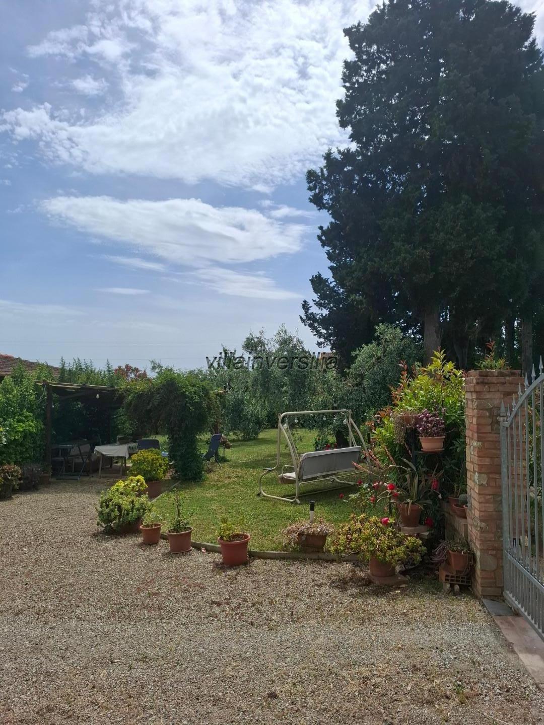 Rustico con giardino a Gambassi Terme