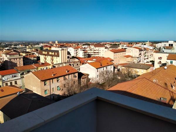 Trilocale con terrazzo a Sassari