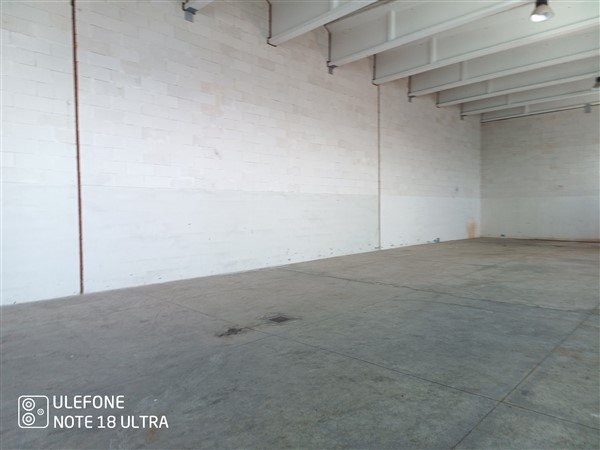 Capannone classe A4 a Usini