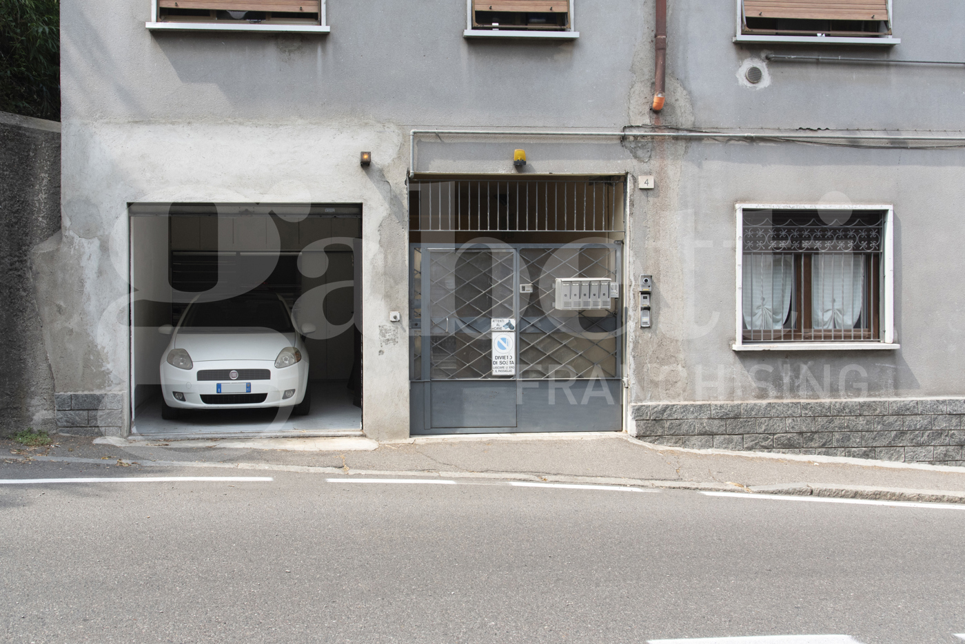 Trilocale ristrutturato a Seveso