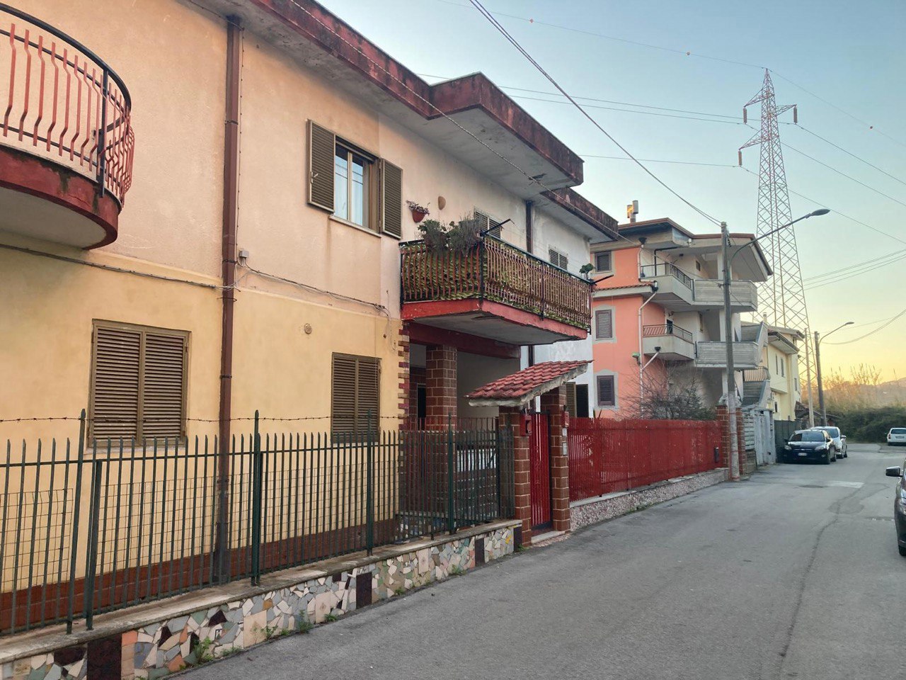 Appartamento in vendita a Montecorvino Rovella