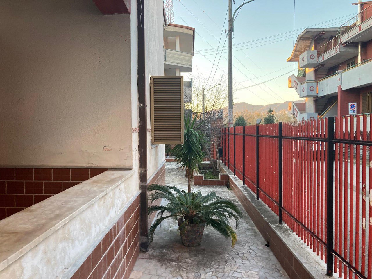 Appartamento in vendita a Montecorvino Rovella