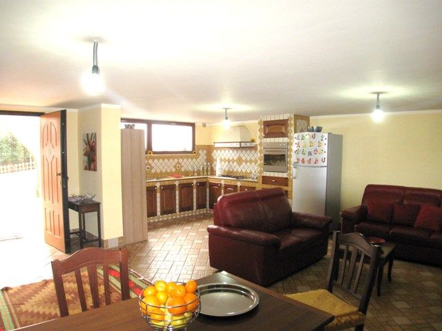 Villa ristrutturata a Battipaglia