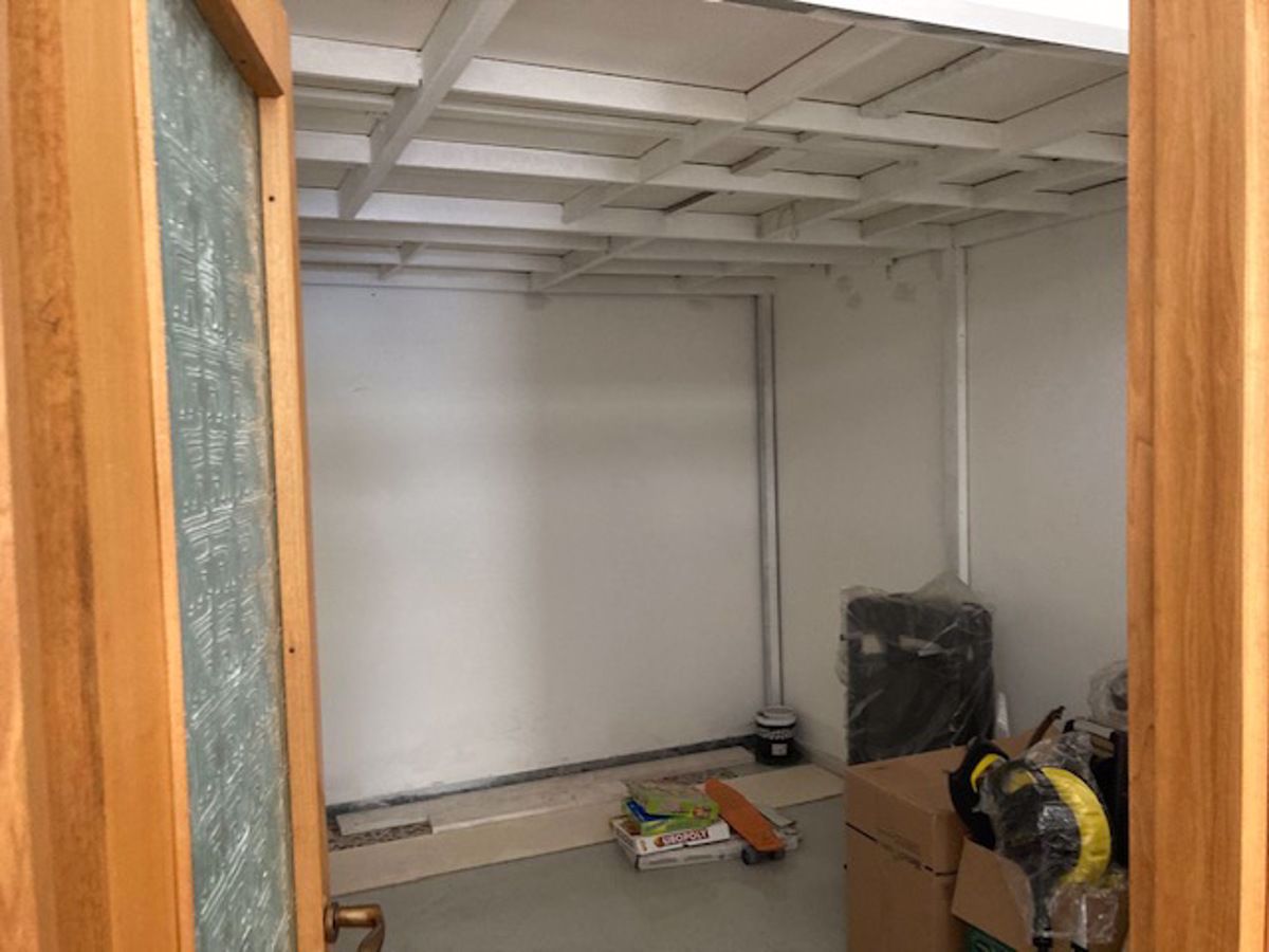 Box/Garage 65mq in vendita a Battipaglia