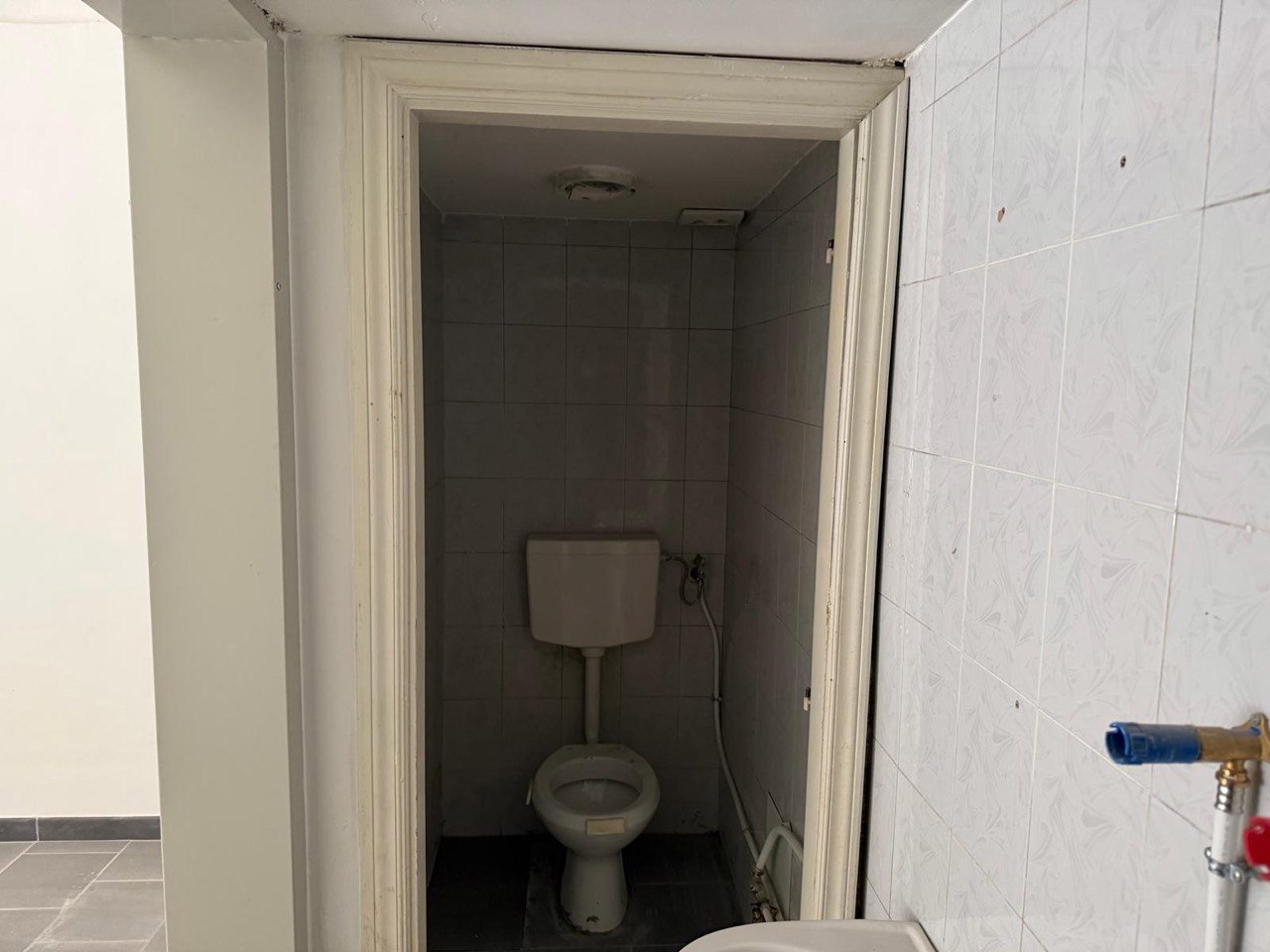 Negozio in vendita a Battipaglia