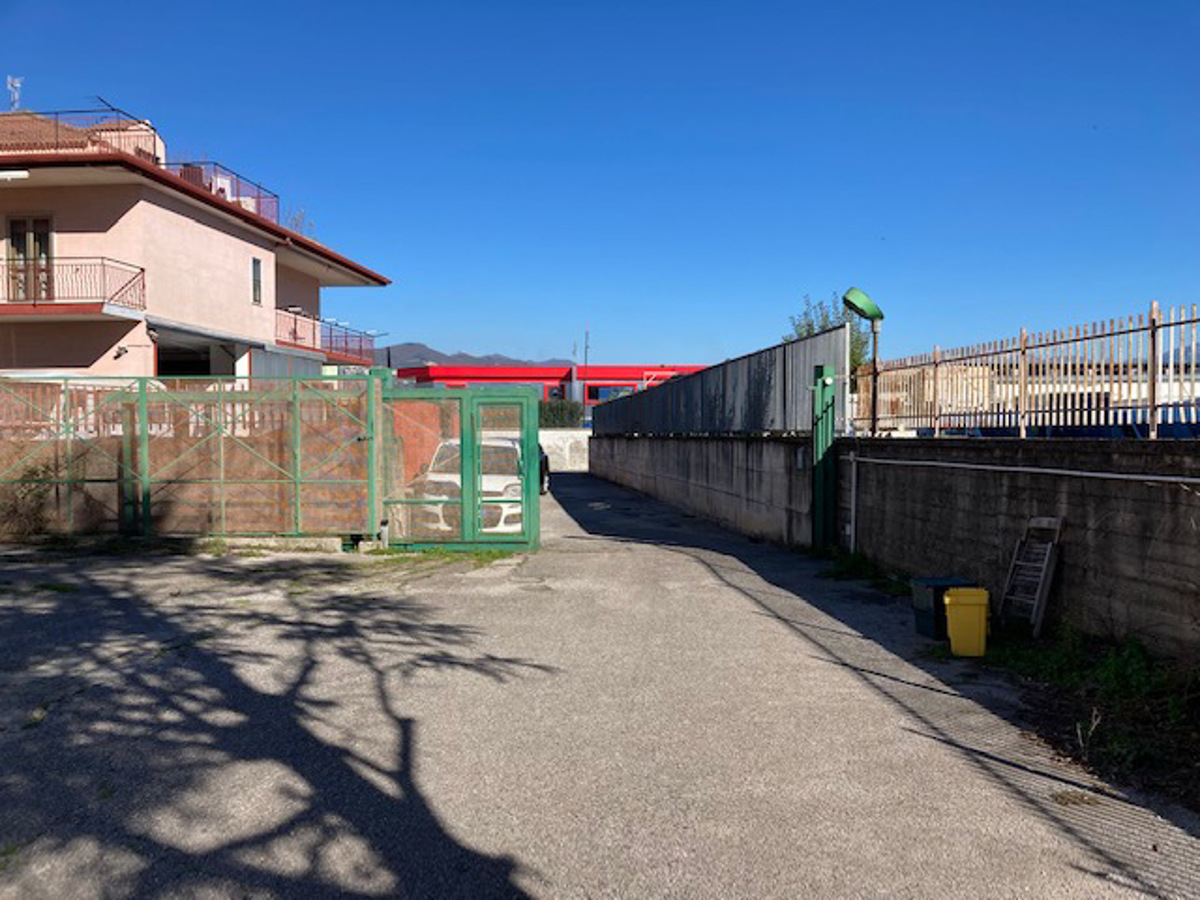 Capannone in vendita a Pontecagnano Faiano