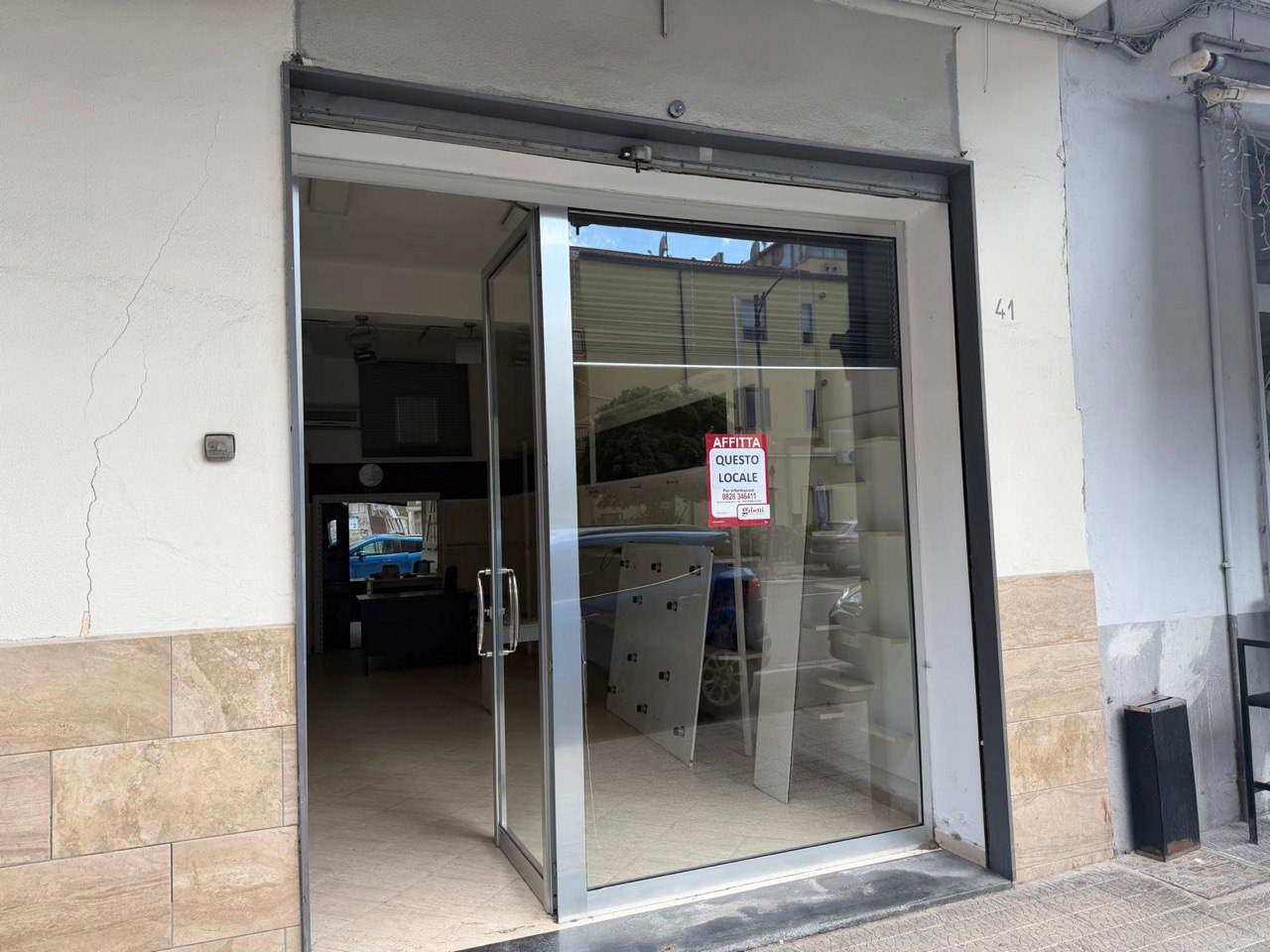 Negozio in affitto a Battipaglia